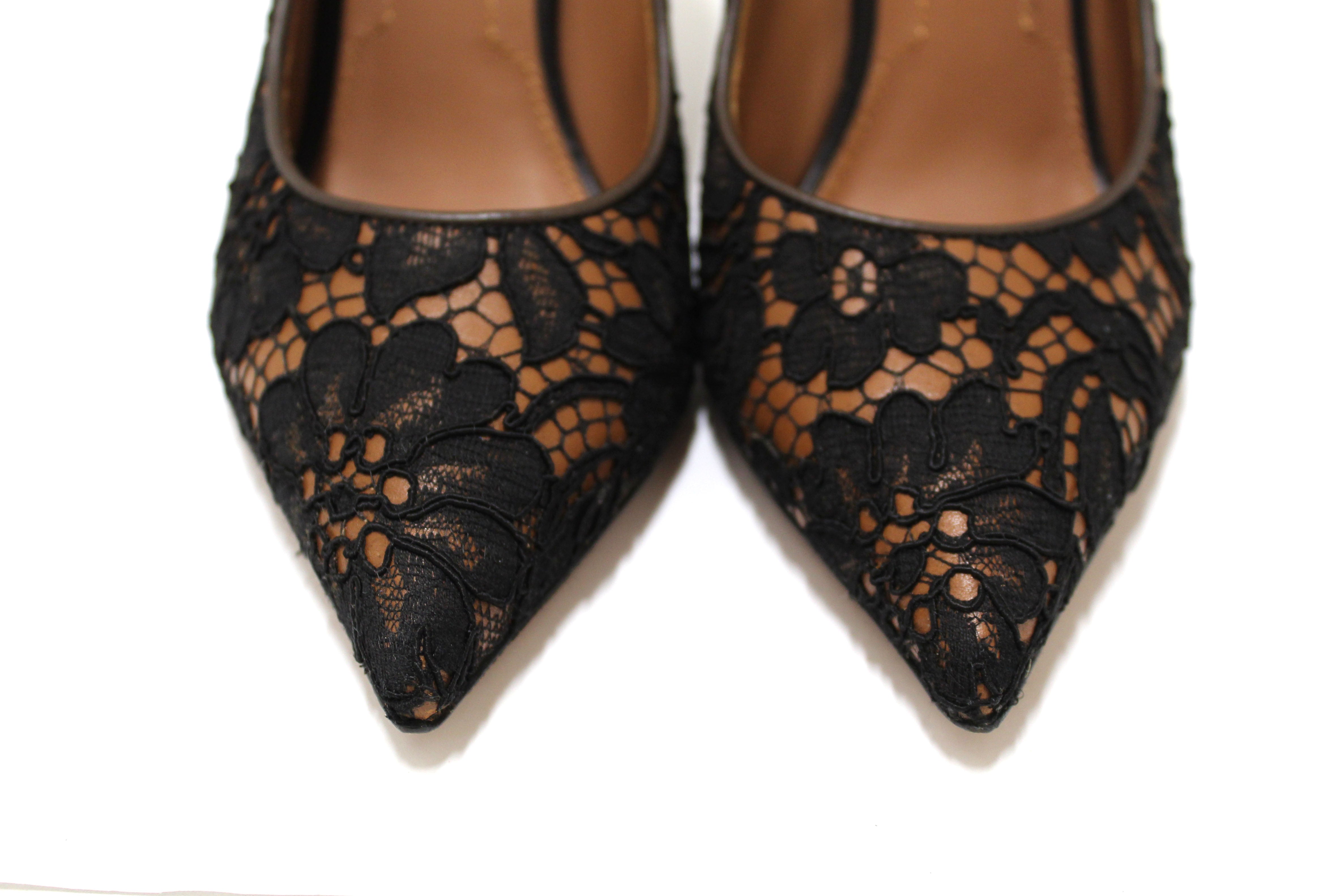 NEW Authentic Givenchy Black Floral Lace Cover Brown Leather Pamela Pump Size 37.5