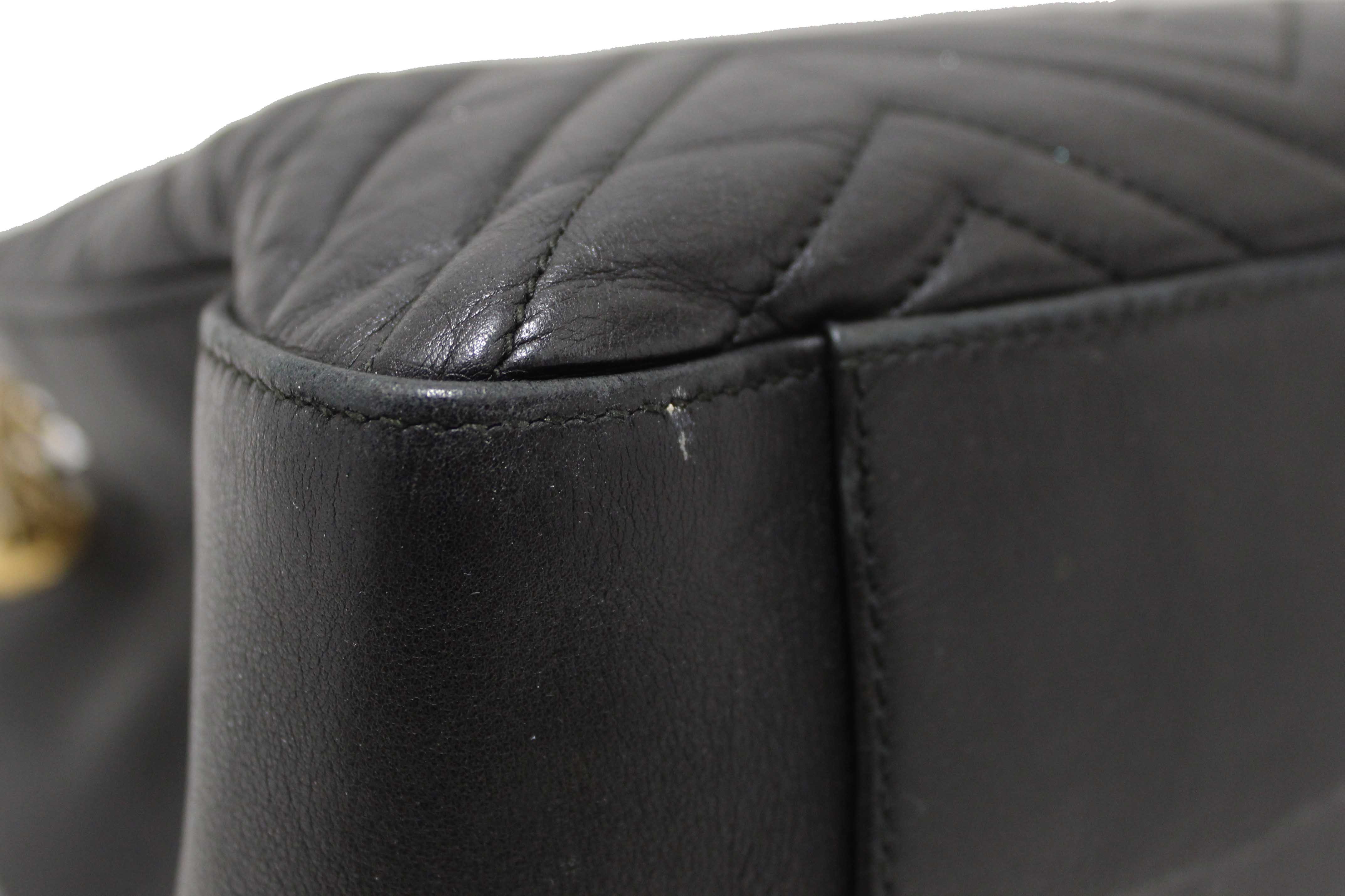 Authentic Gucci Black Leather Marmont Matelasse Medium Shoulder Tote 453569