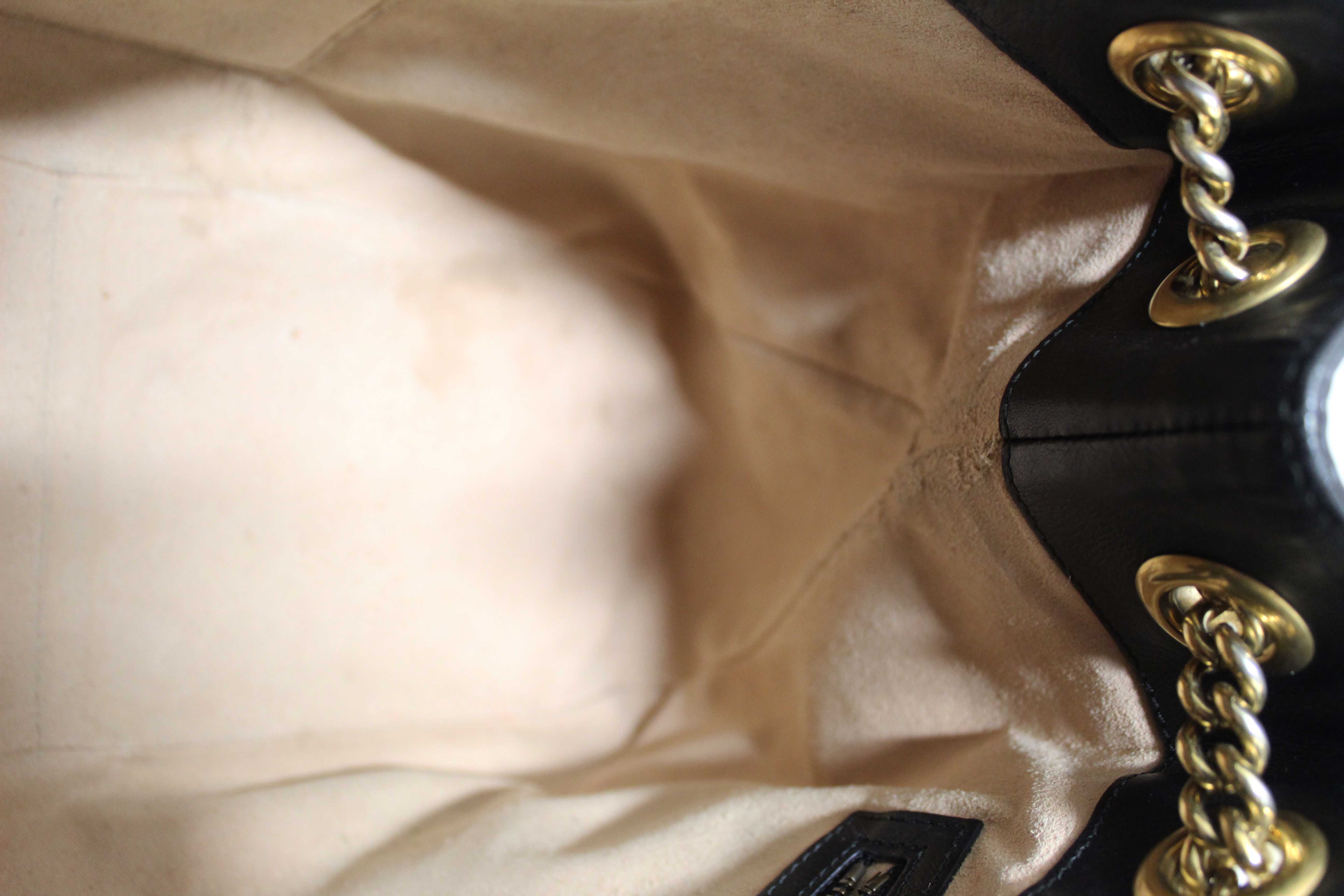 Authentic Gucci Black Leather Marmont Matelasse Medium Shoulder Tote 453569