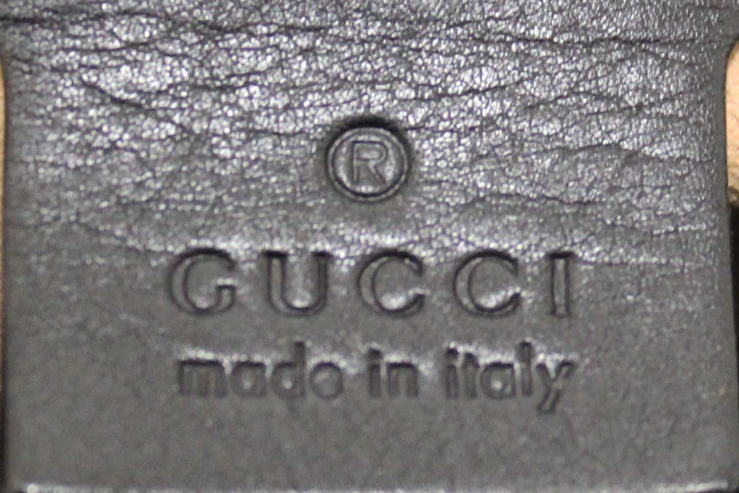 Authentic Gucci Black Leather Marmont Matelasse Medium Shoulder Tote 453569