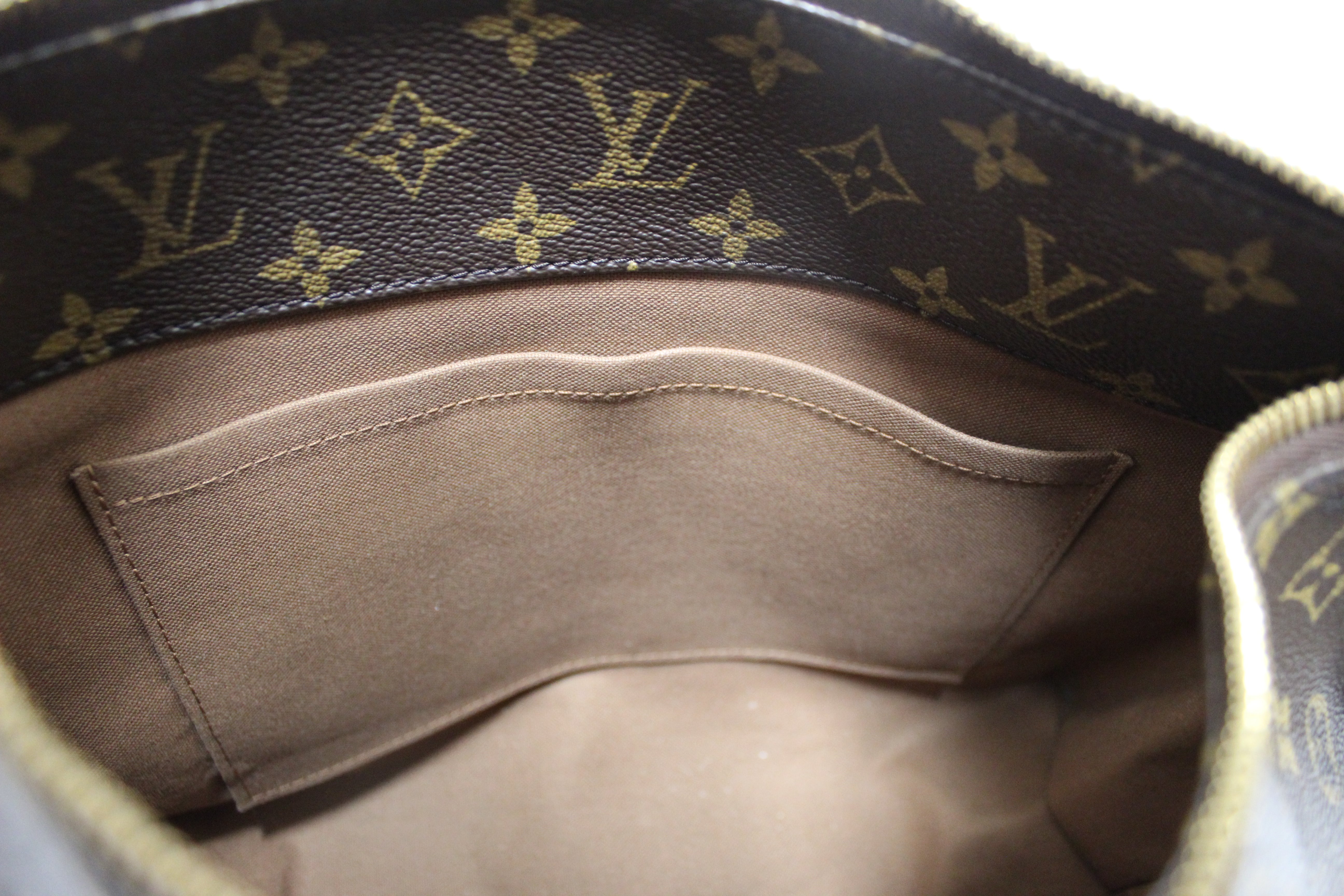 Authentic Louis Vuitton Classic Monogram Canvas Sully PM Hobo Bag