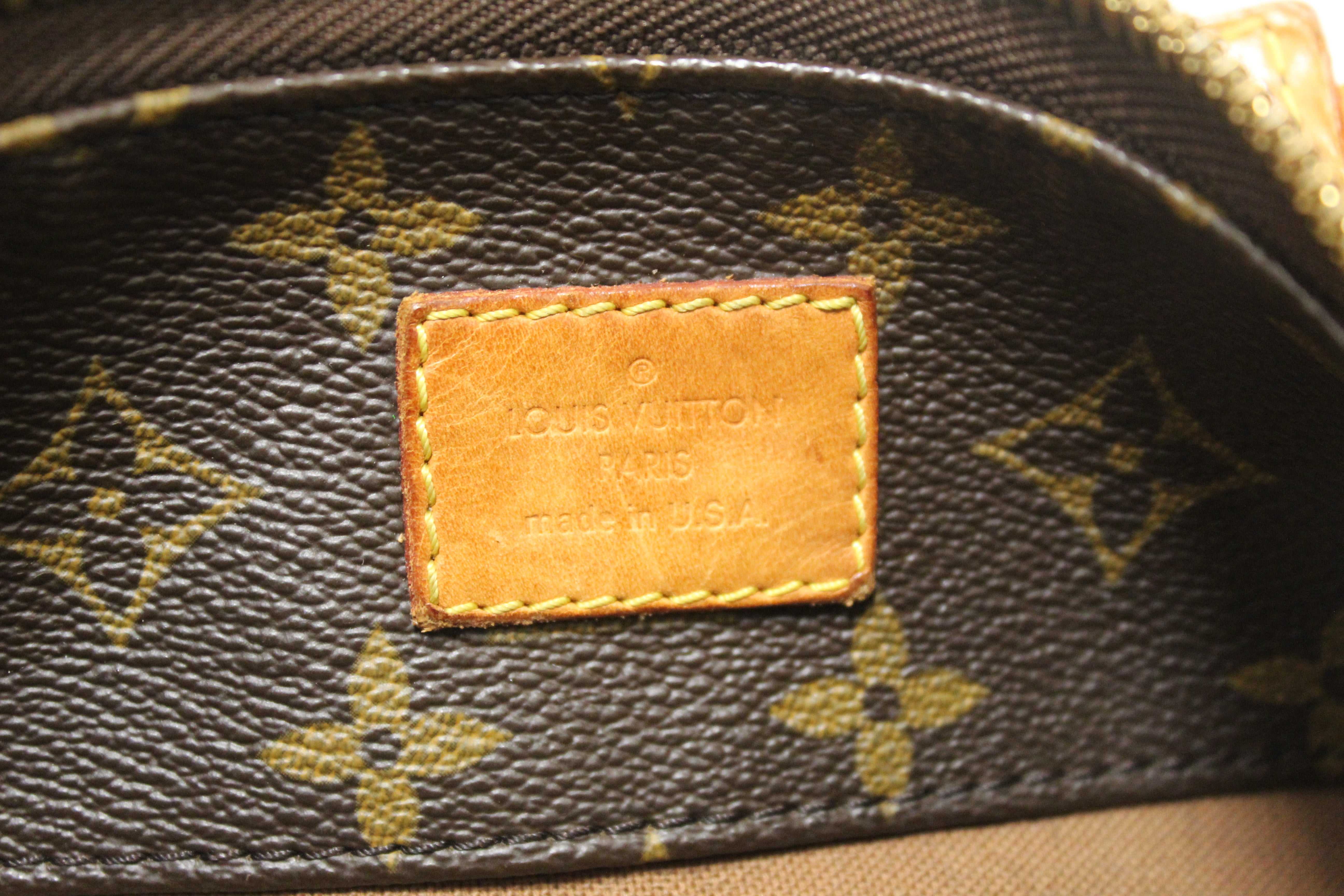 Authentic Louis Vuitton Classic Monogram Canvas Sully PM Hobo Bag