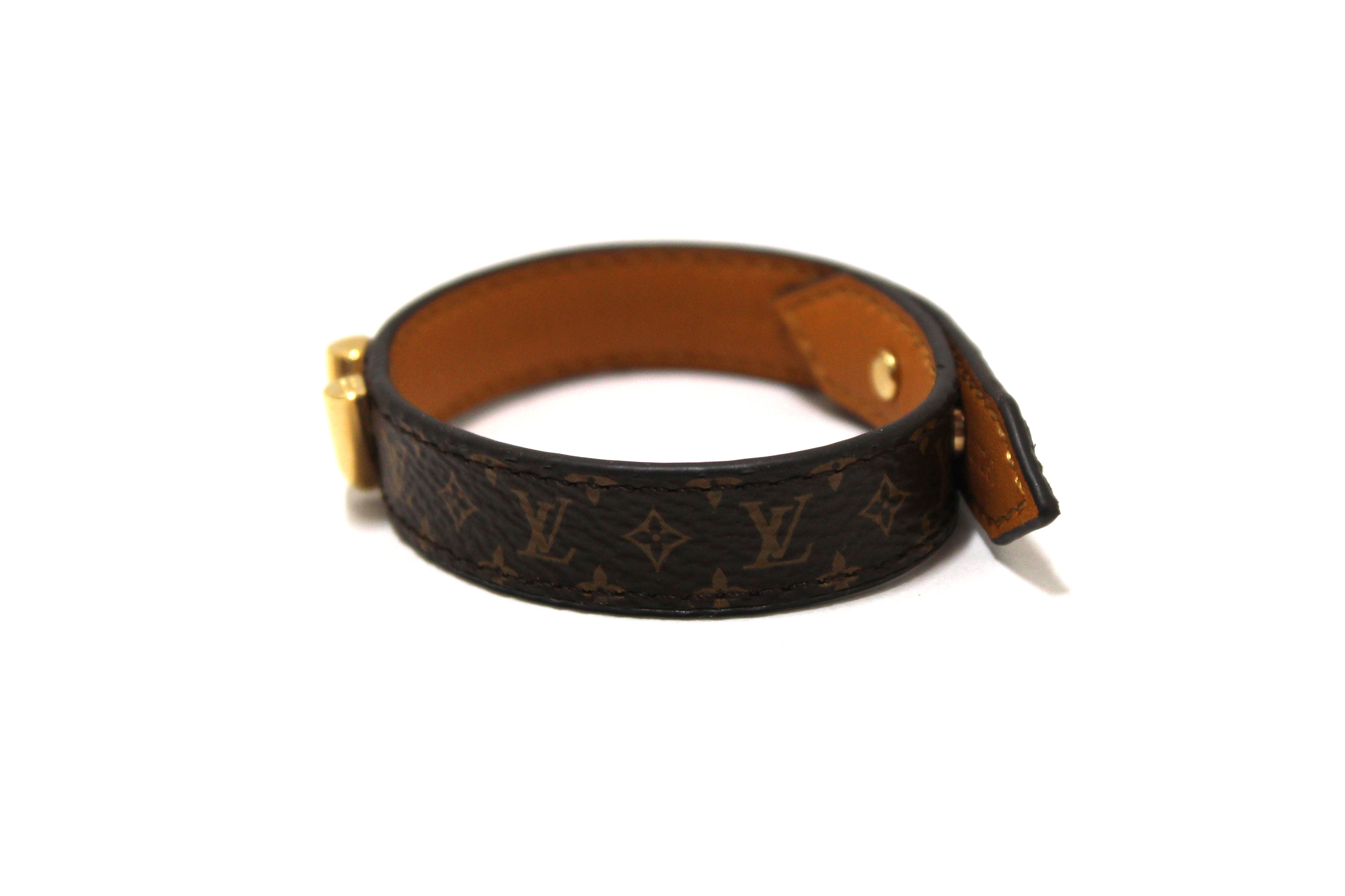 Authentic Louis Vuitton Monogram Essential V Bracelet Size 17