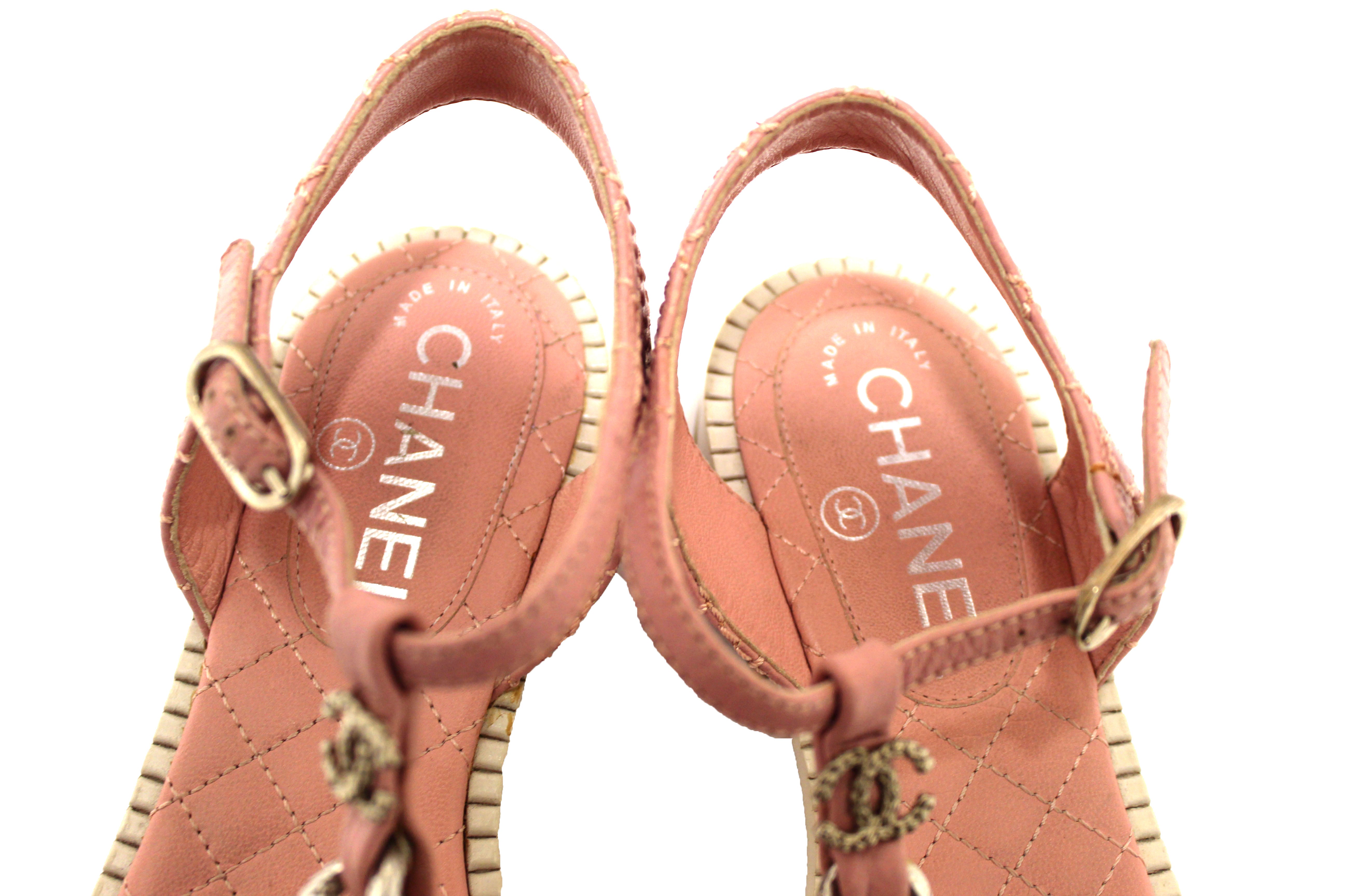 Authentic Chanel Pink Quilted Leather Chain Link Thong Flat Sandals Size 37