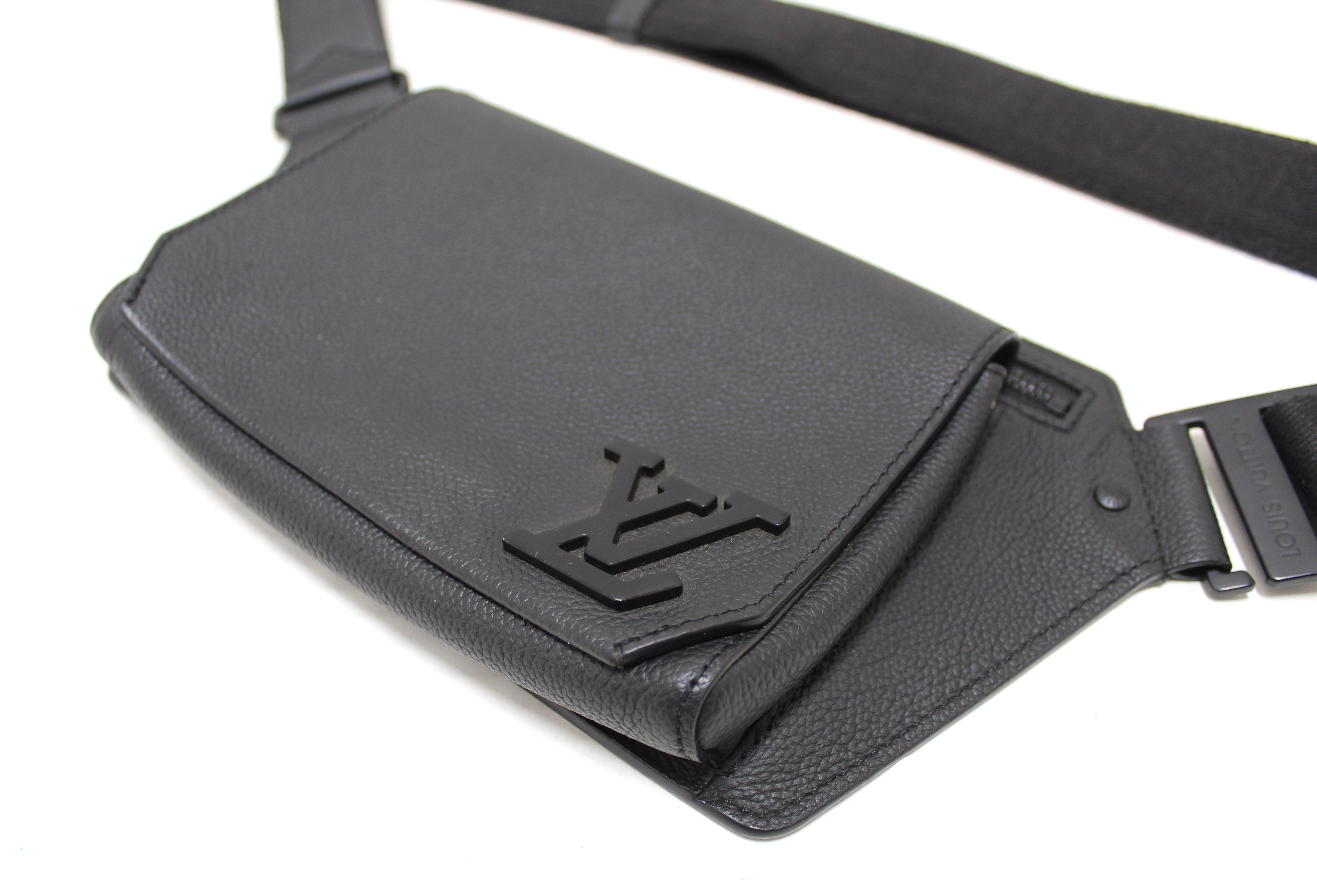 Louis Vuitton Black Leather LV Aerogram Slingbag