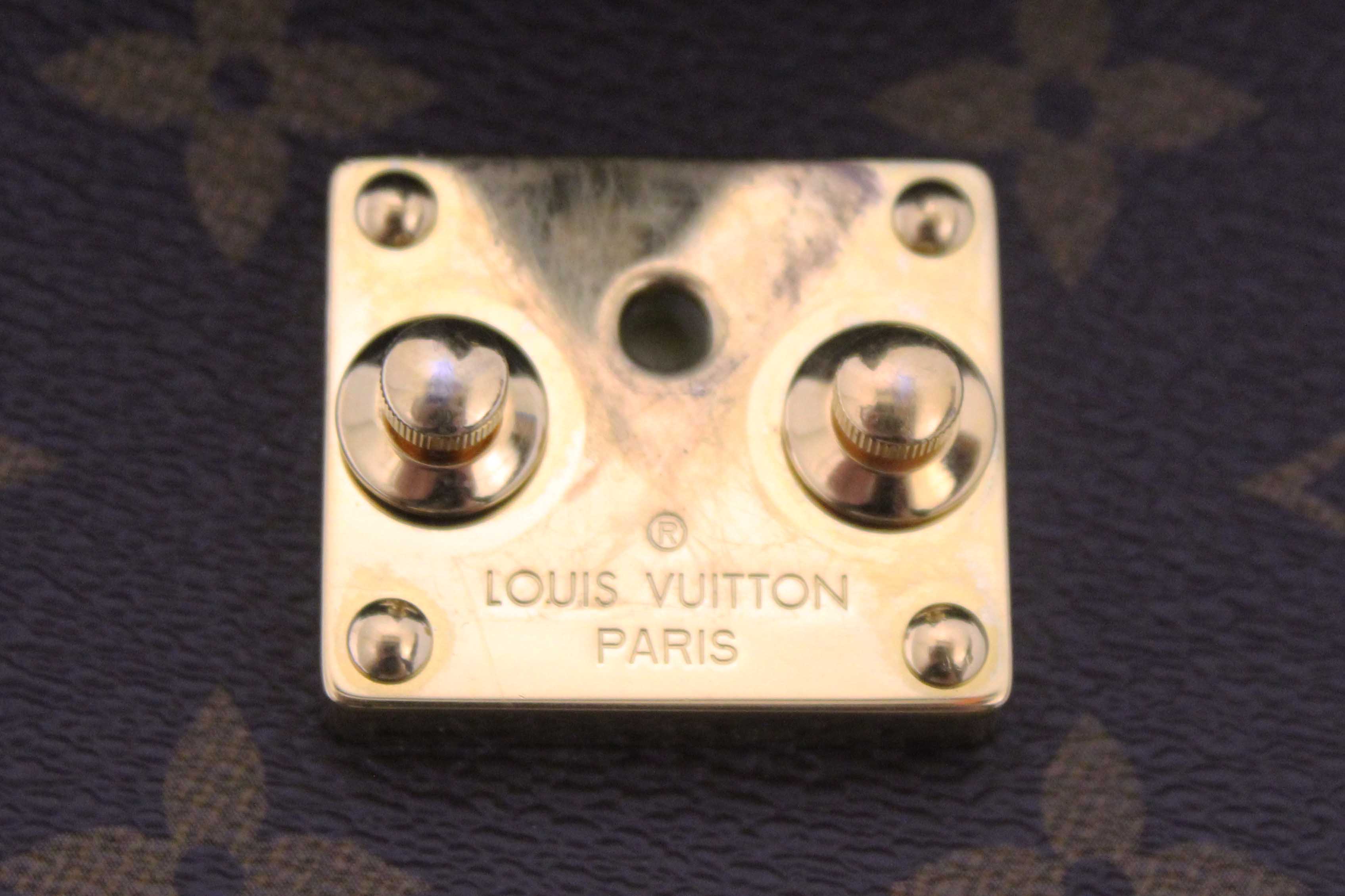 Authentic Louis Vuitton Classic Monogram Reverse Canvas Pochette Metis Bag