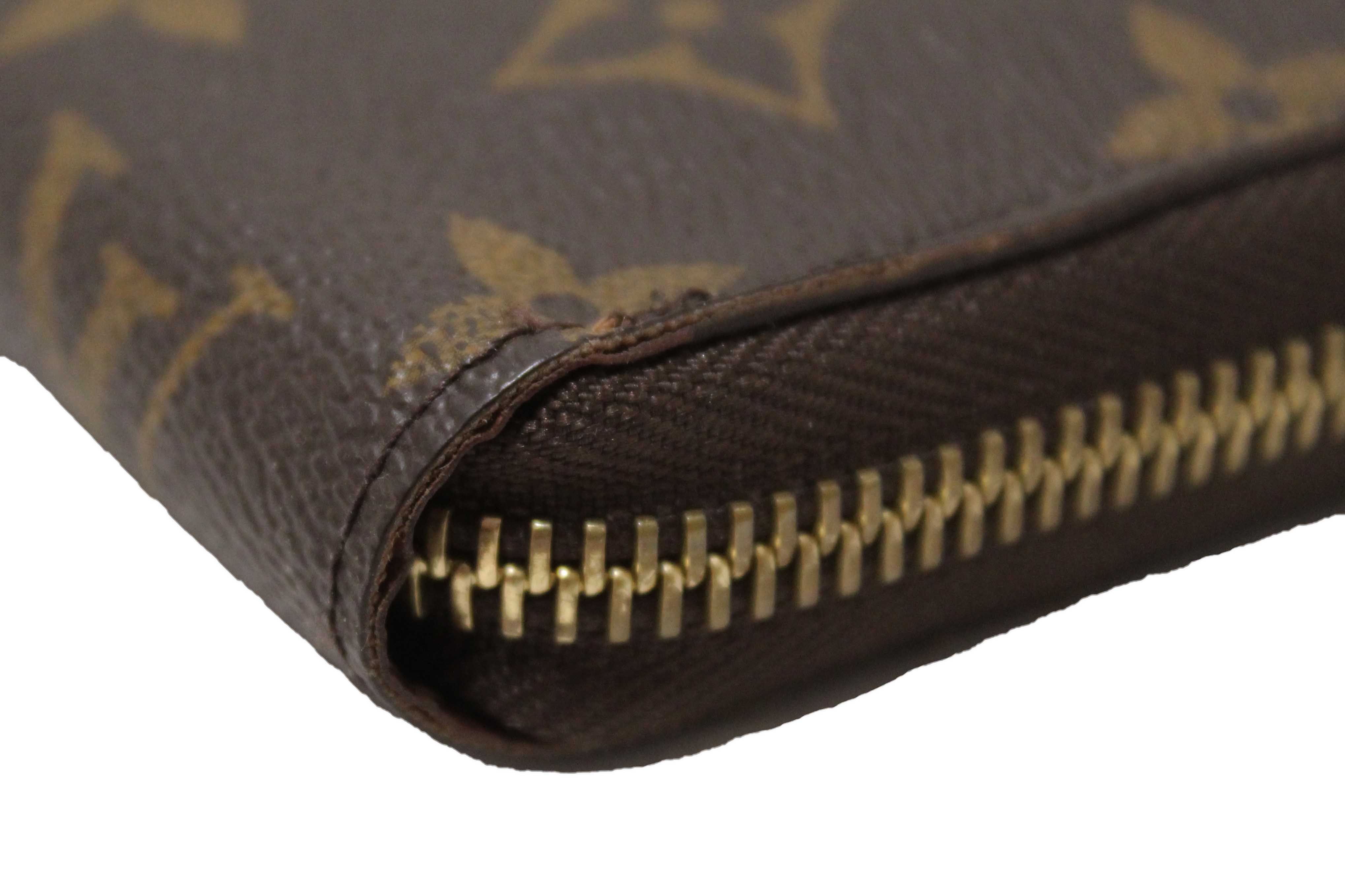 Authentic Louis Vuitton Classic Monogram Zippy Organizer Wallet
