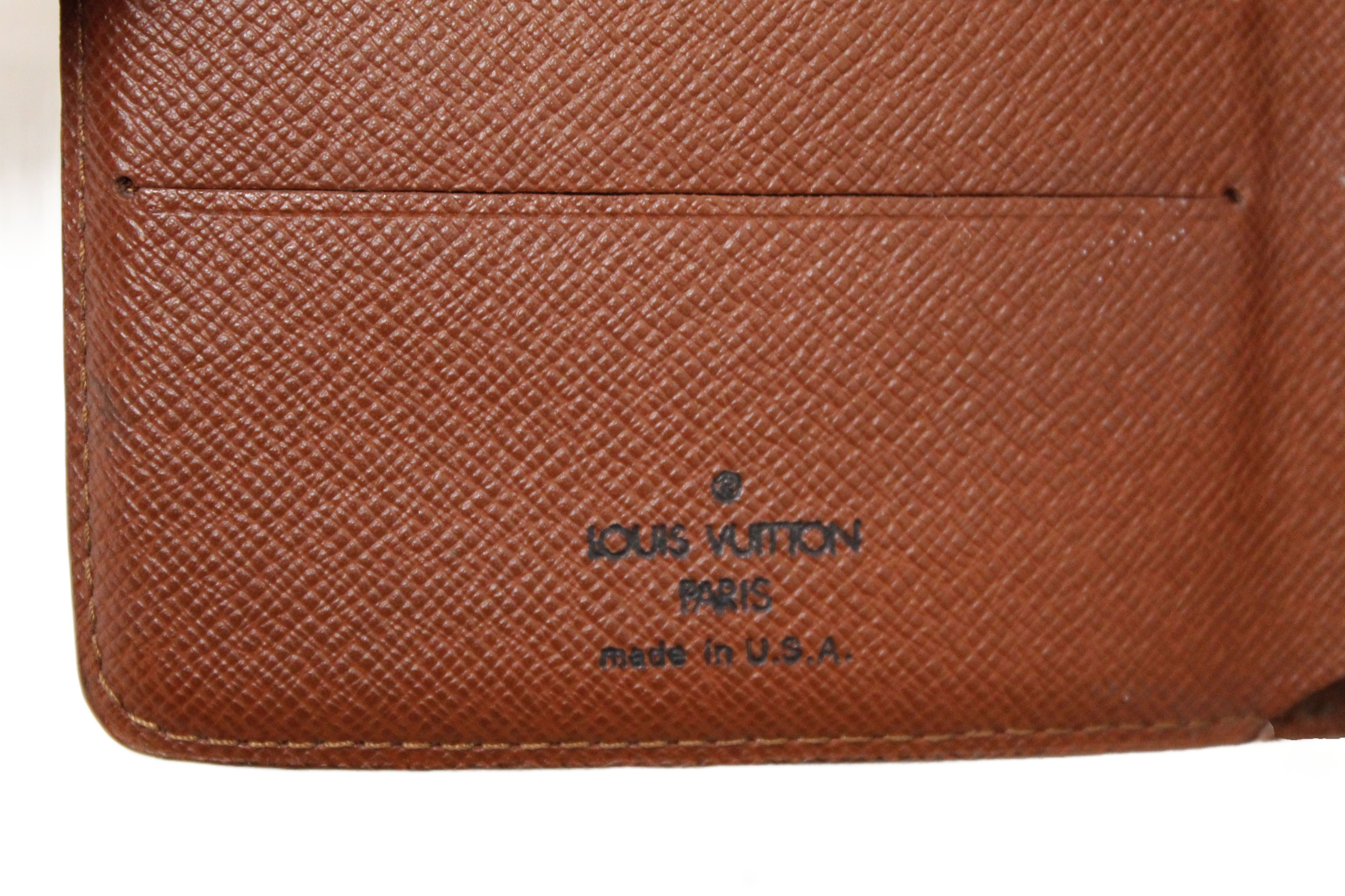 Authentic Louis Vuitton Monogram Vintage Porte Papier Zipper Wallet with Insert