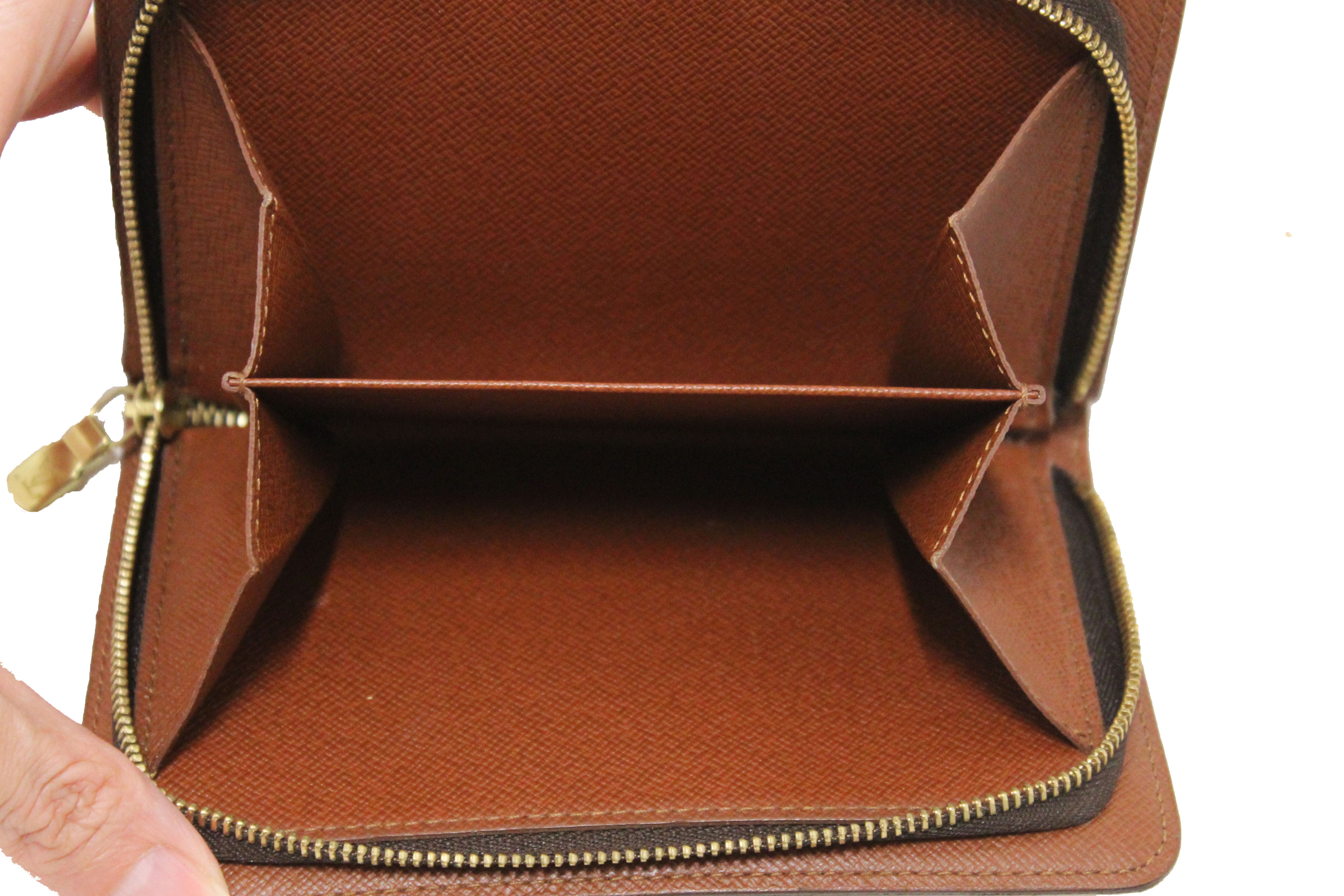 Authentic Louis Vuitton Monogram Vintage Porte Papier Zipper Wallet with Insert