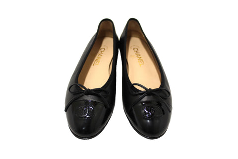 Authentic Chanel Black Lambskin & Patent Calfskin Ballet Flats Size 37