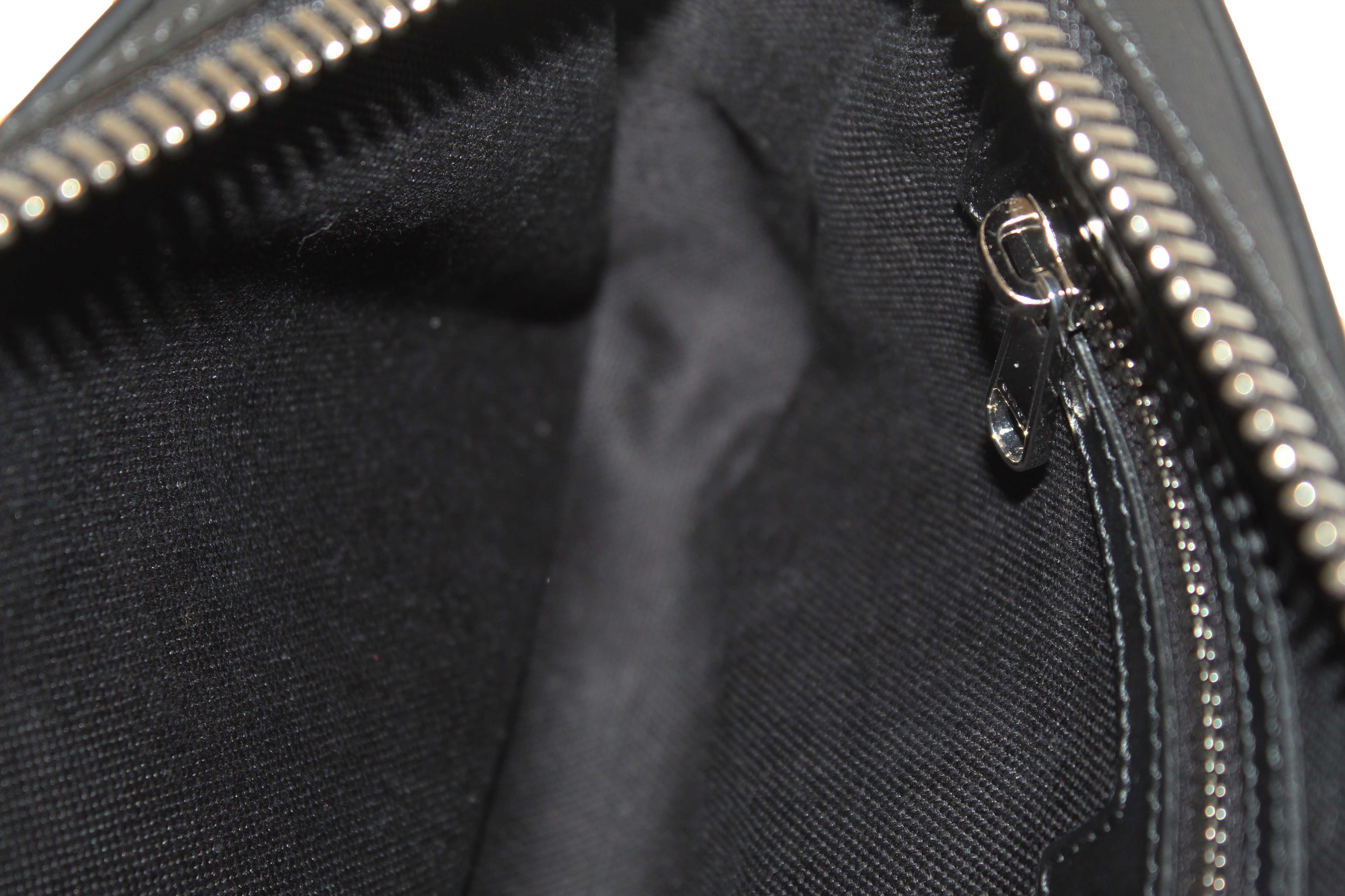 Authentic Gucci Black GG Supreme Belt Bag 474298