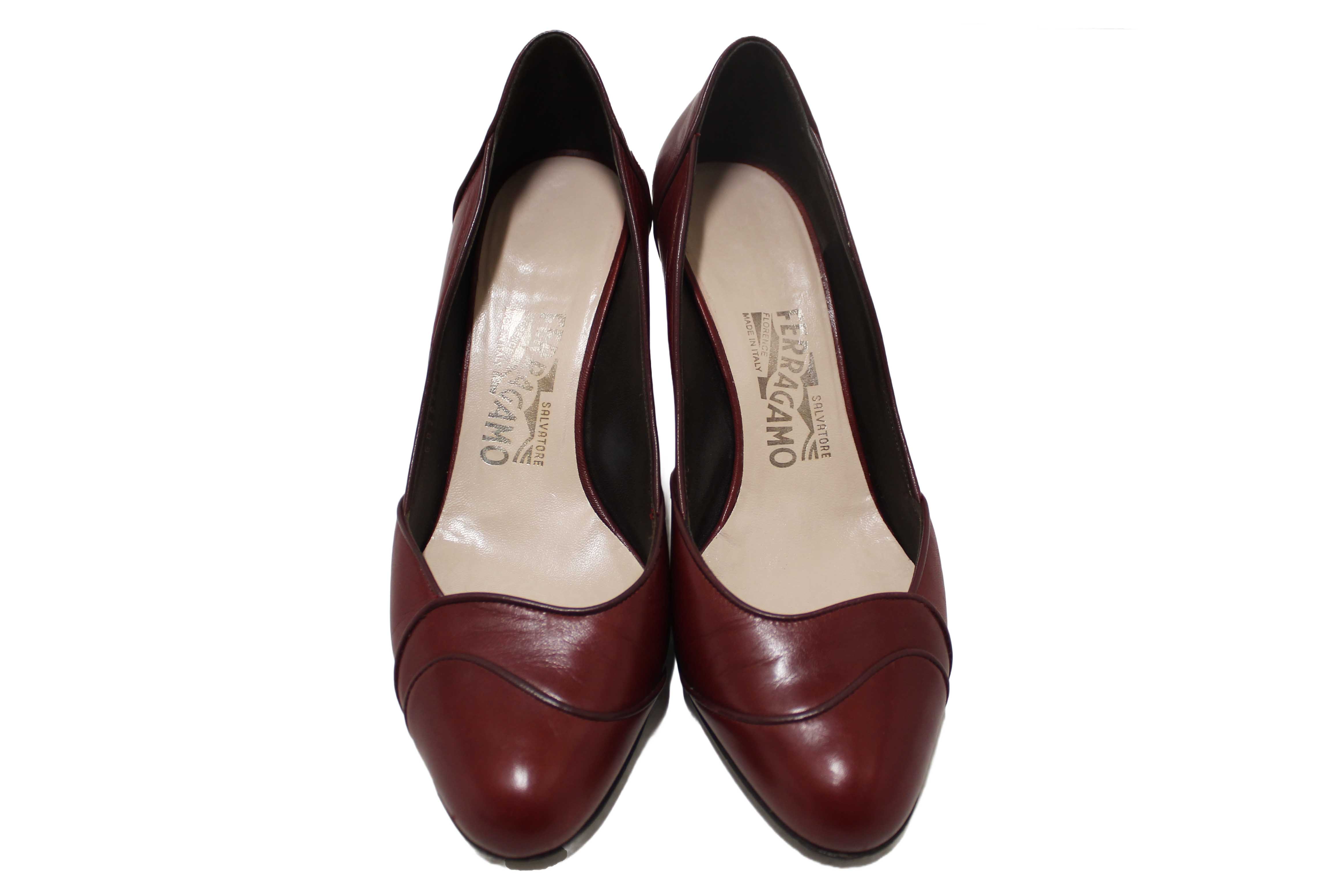 Authentic Salvatore Ferragamo Burgandy Leather Matilde Pointed Pumps Size 7C
