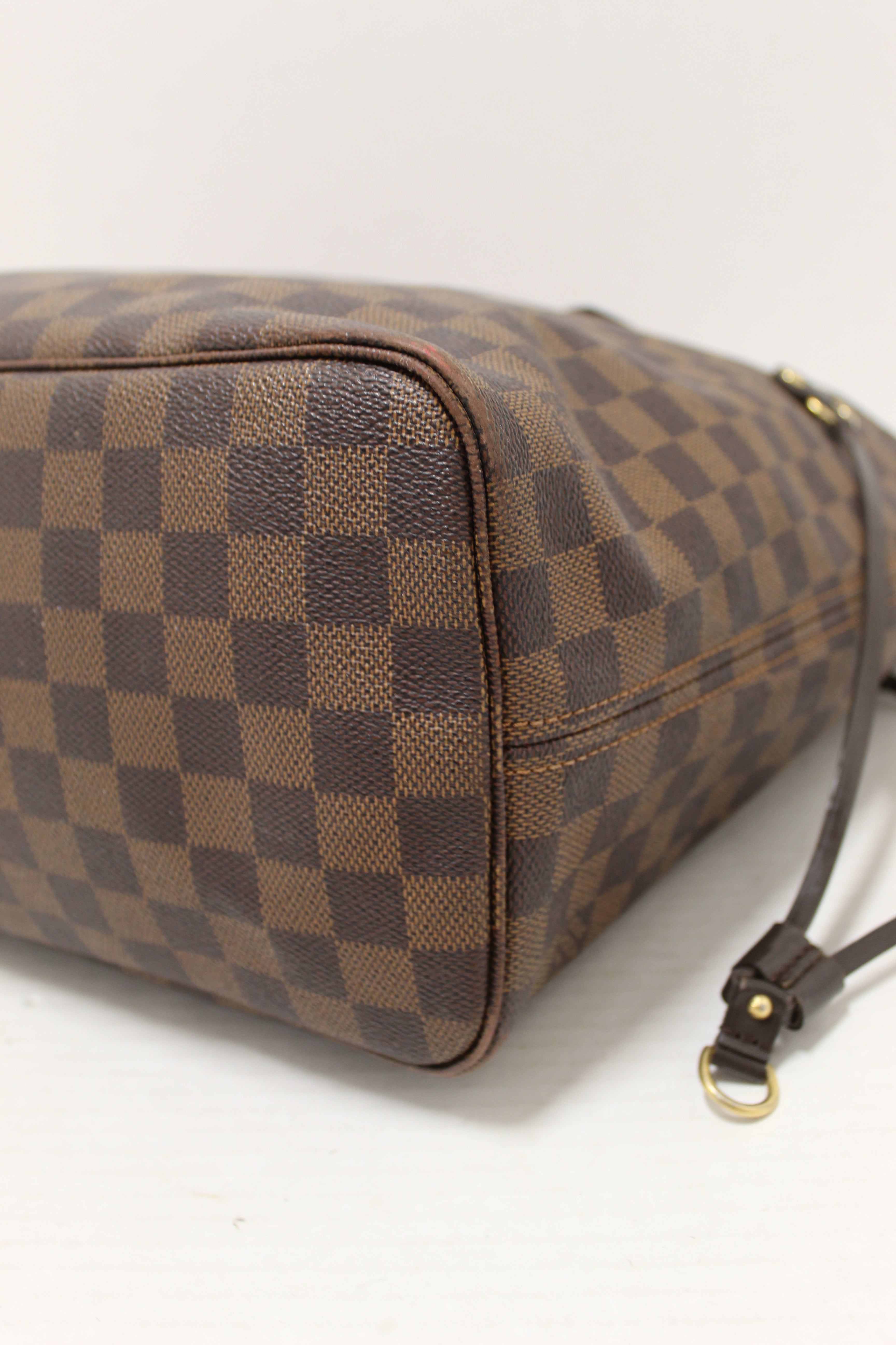 Authentic Louis Vuitton Damier Canvas Neverfull MM Shoulder Tote Bag