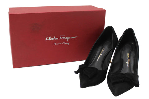 Authentic Salvatore Ferragamo Black Suede Garlate Block Heel Pump Size 7C