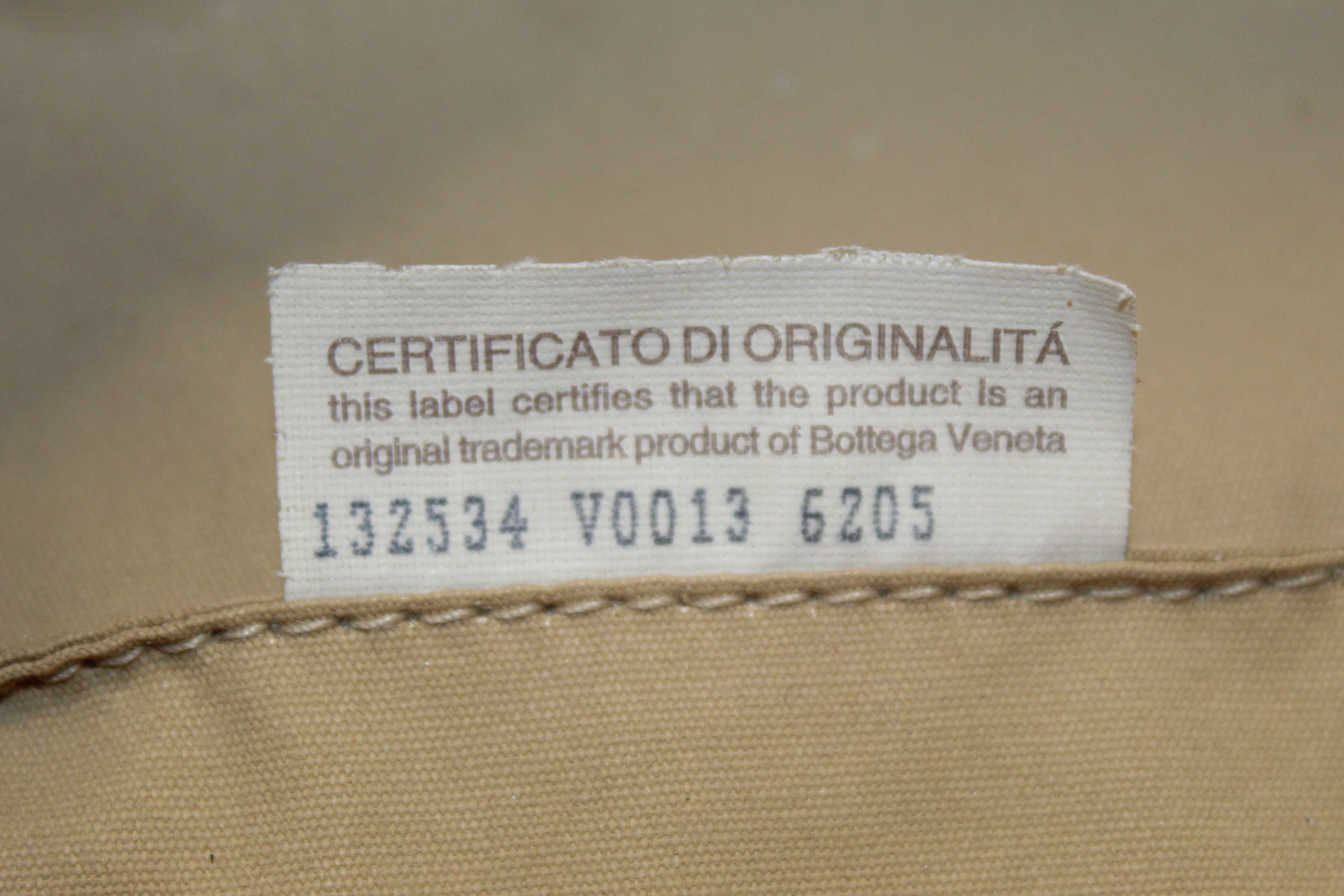 Authentic Bottega Veneta Dusty Pink Intreciciato Leather Cosmetic Pouch