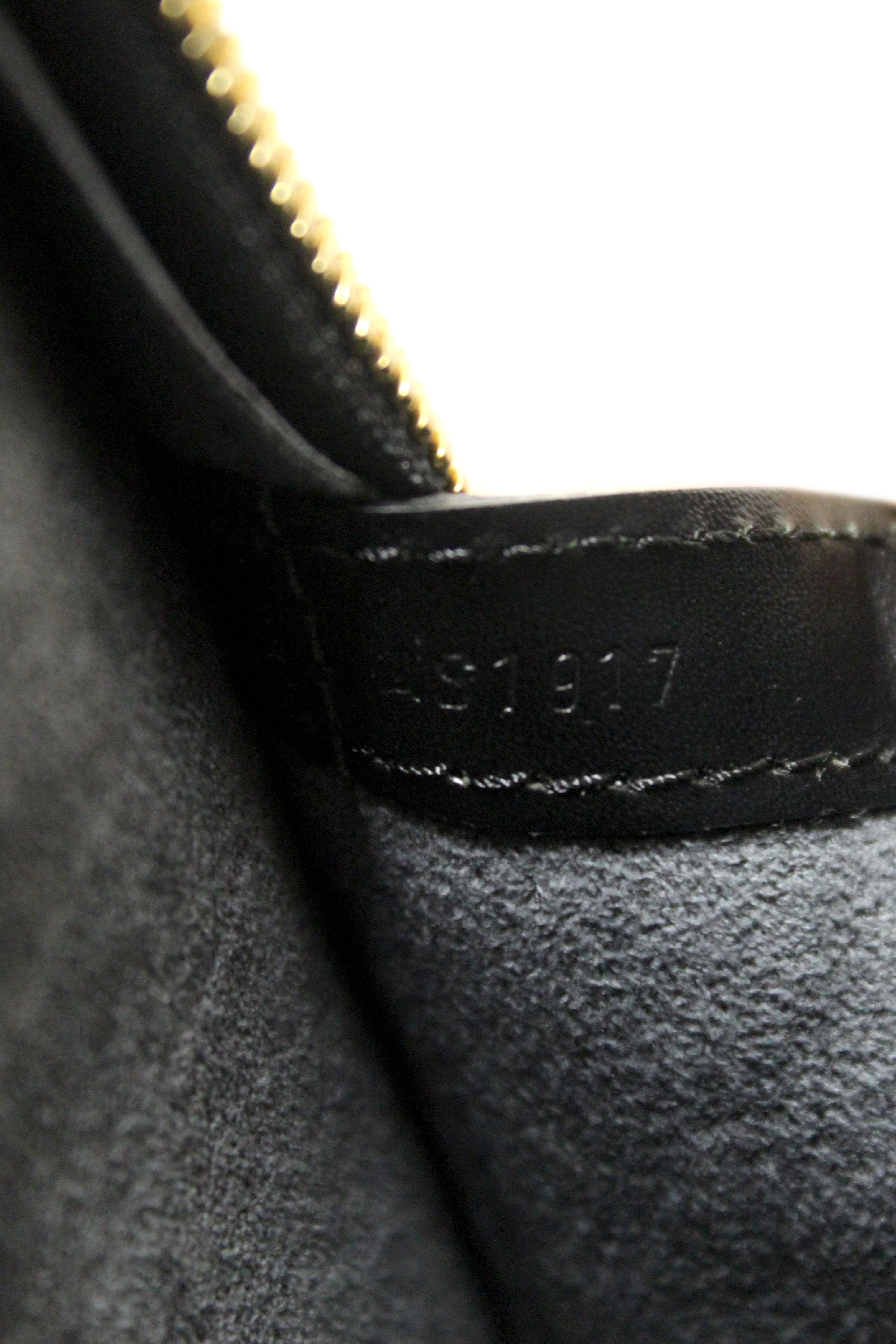 Authentic Louis Vuitton Black Epi Leather Lussac Tote Shoulder Bag