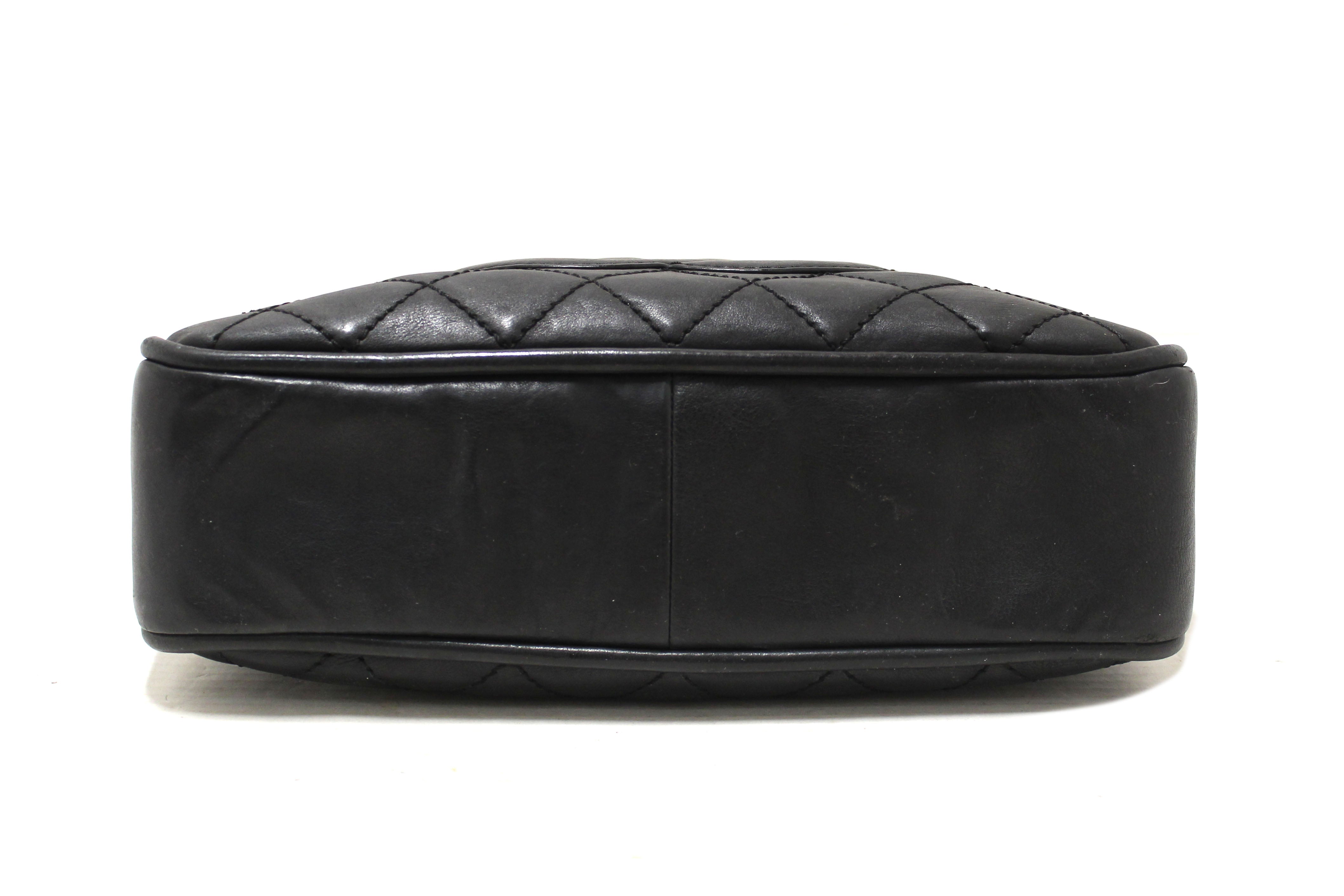 Authentic Chanel Vintage Black Wild Stitch Quilted Calfskin Leather CC Timeless Shoulder Bag
