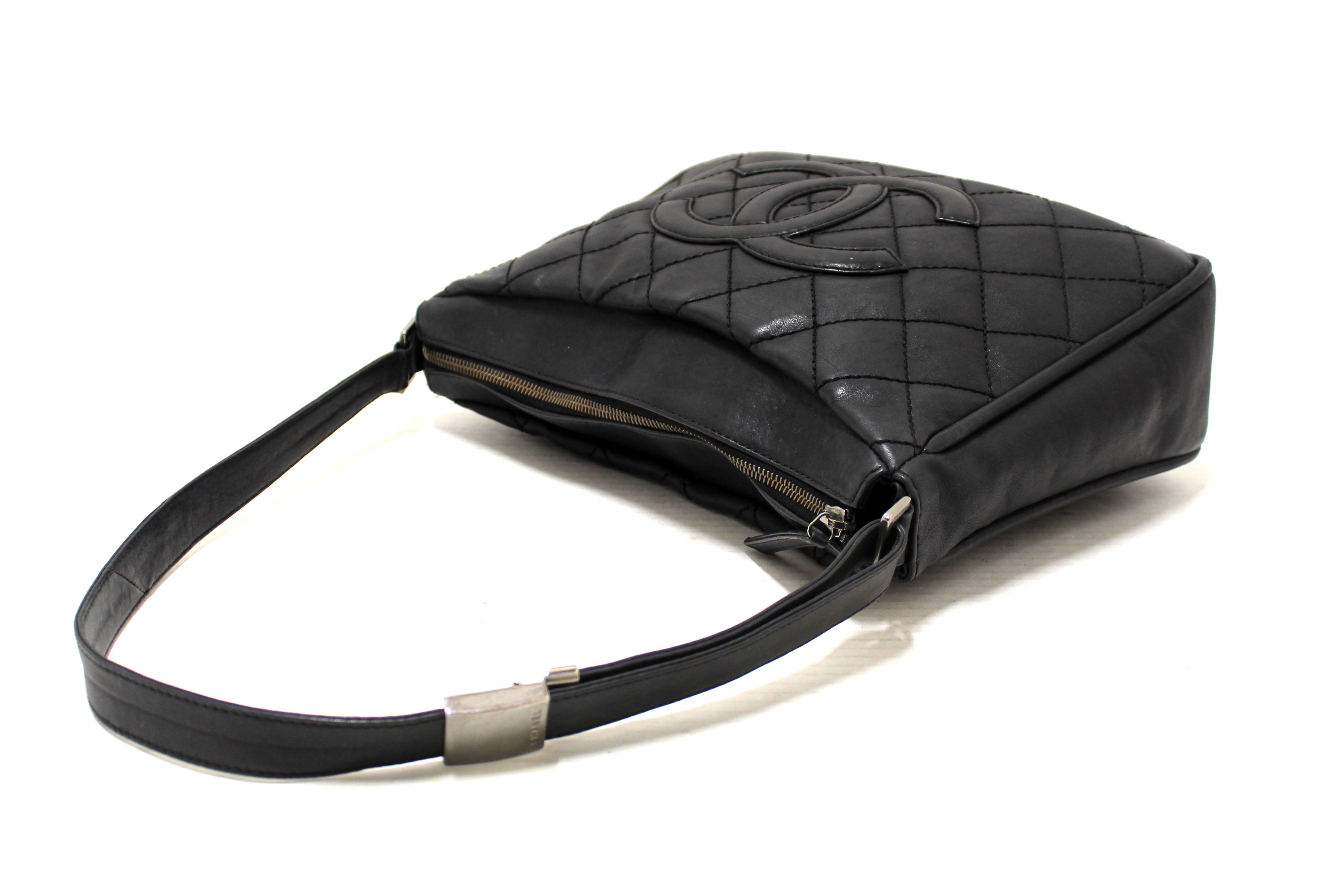 Authentic Chanel Vintage Black Wild Stitch Quilted Calfskin Leather CC Timeless Shoulder Bag
