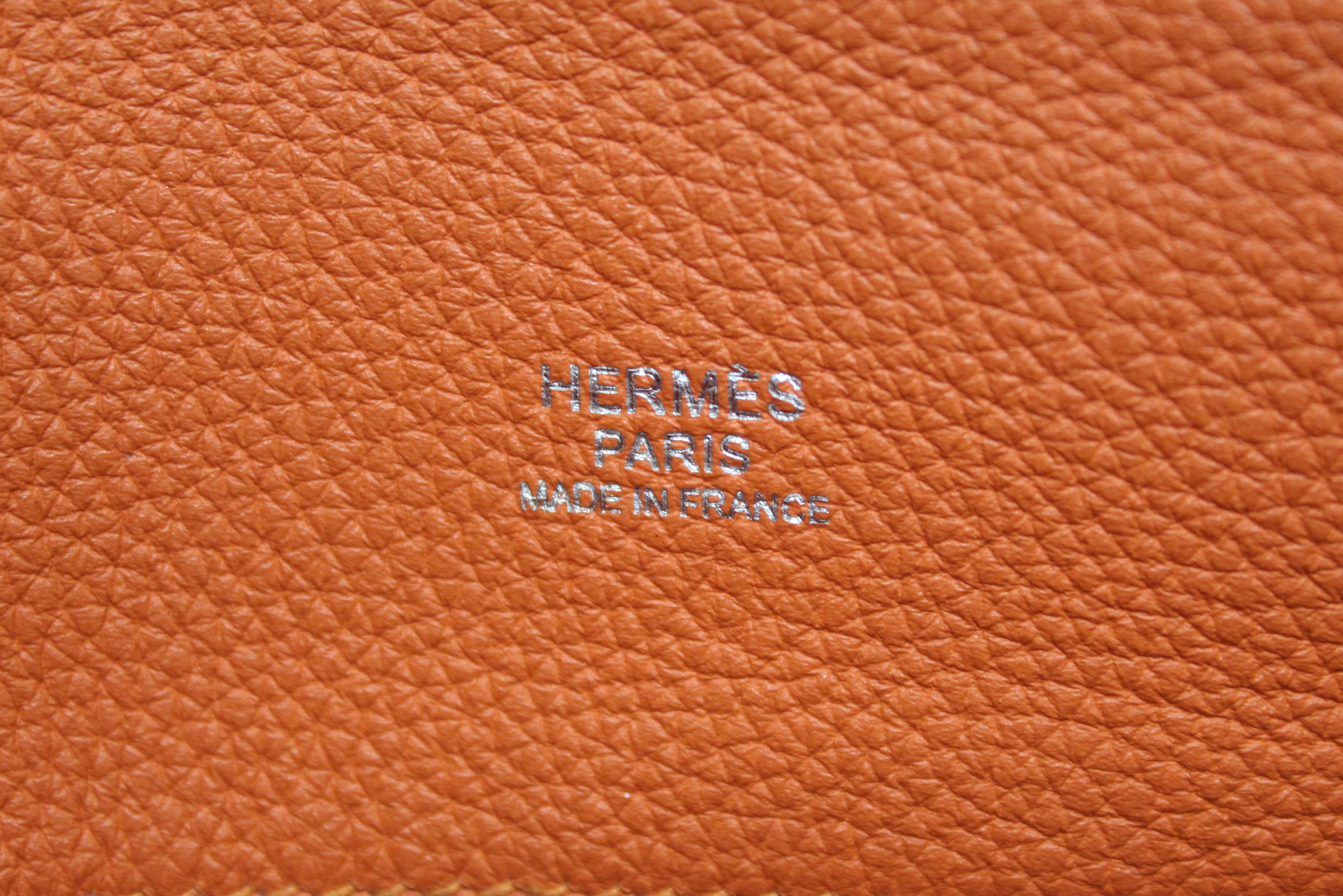 Authentic Hermes Orange Togo Leather Palladium Plated So Kelly 22 Bag