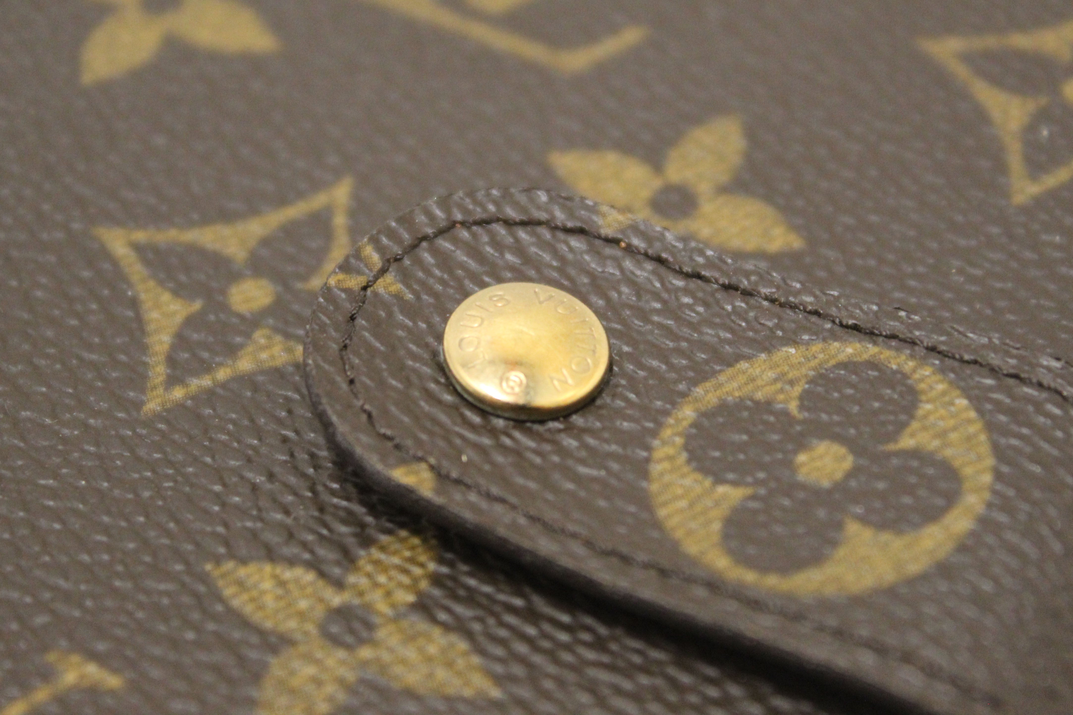 Authentic Louis Vuitton Monogram Vintage Porte Papier Zipper Wallet