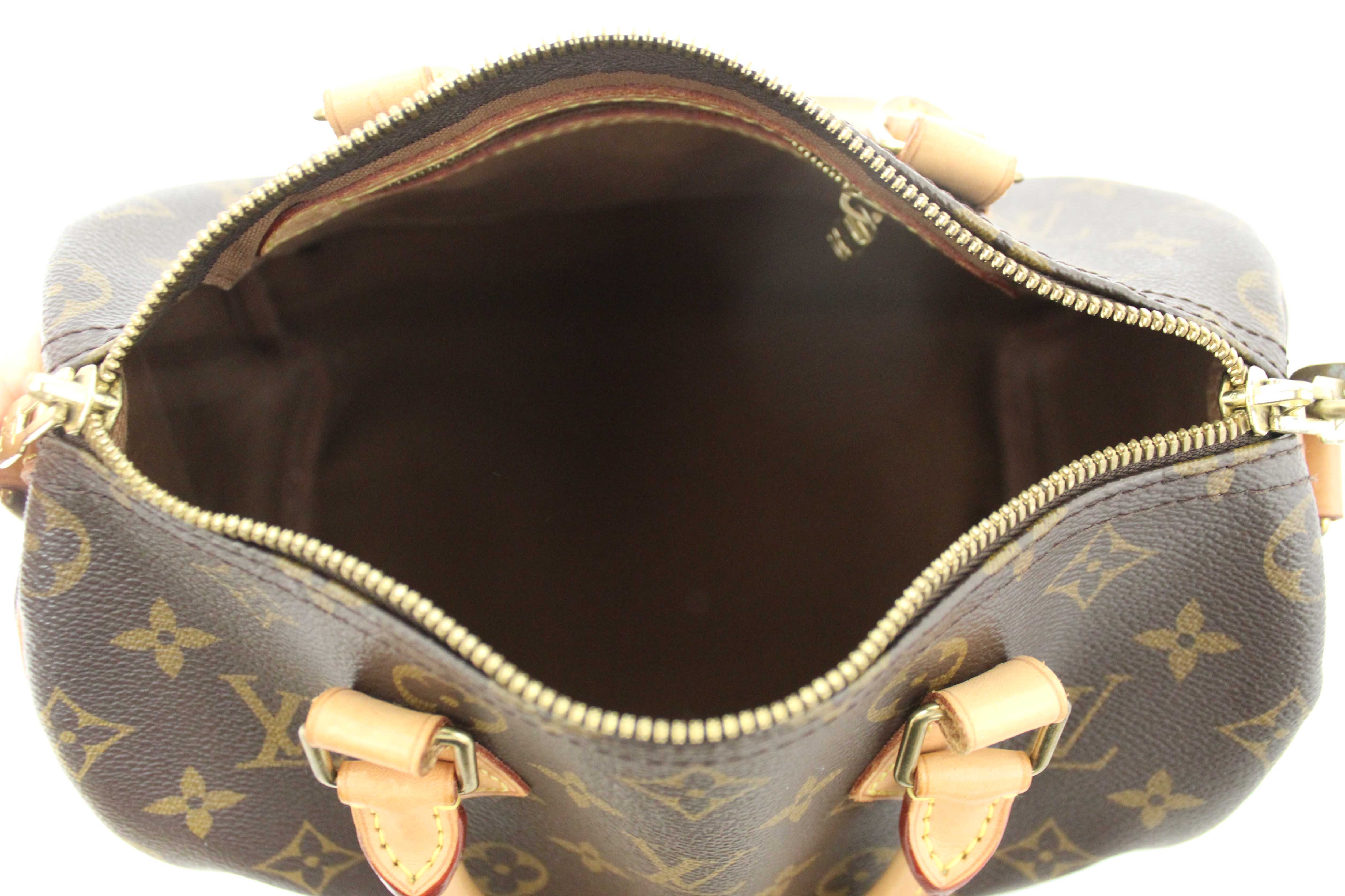 Authentic Louis Vuitton Classic Monogram Speedy 25 Bandouliere Bag