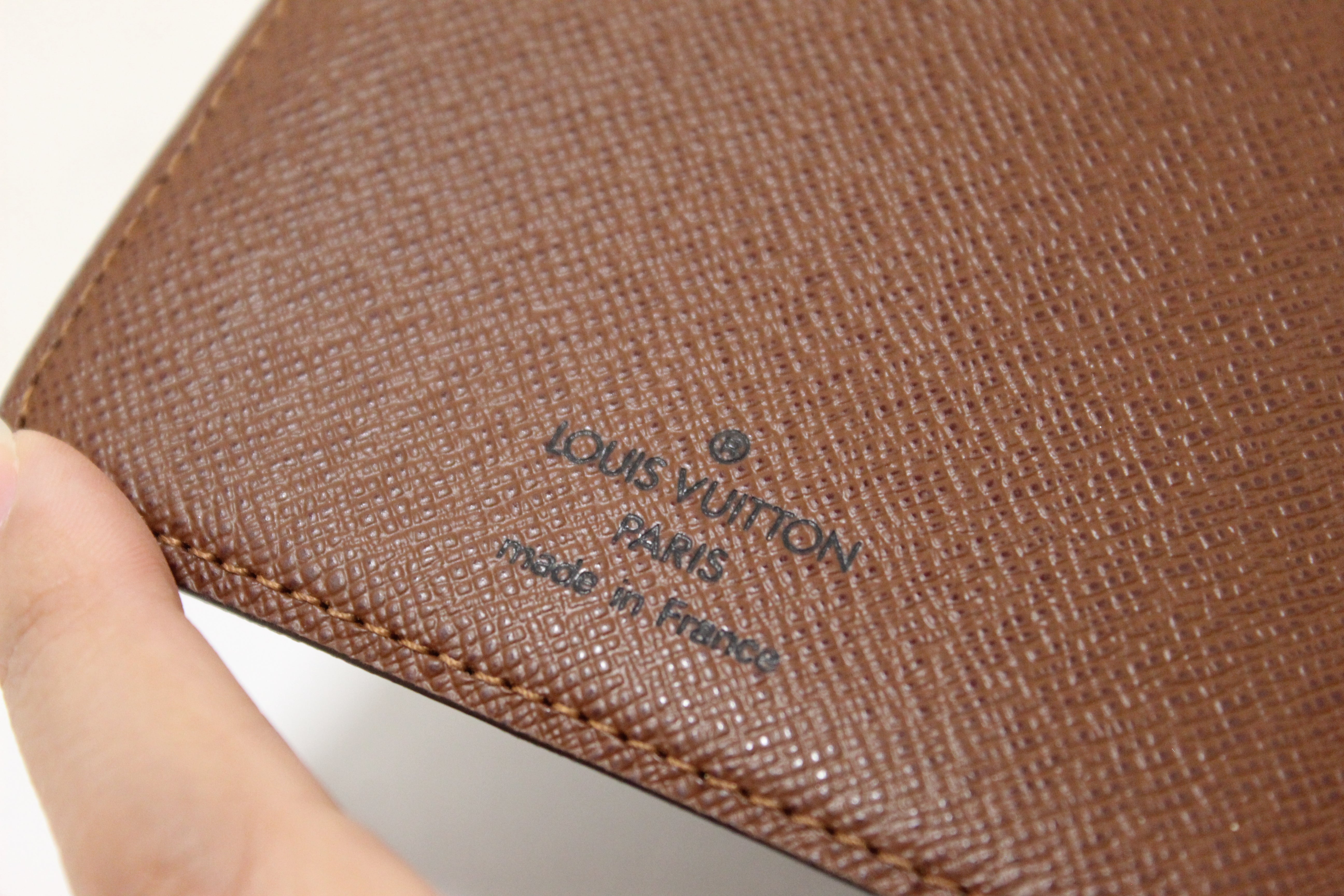 Authentic Louis Vuitton Monogram Vintage Porte Papier Zipper Wallet