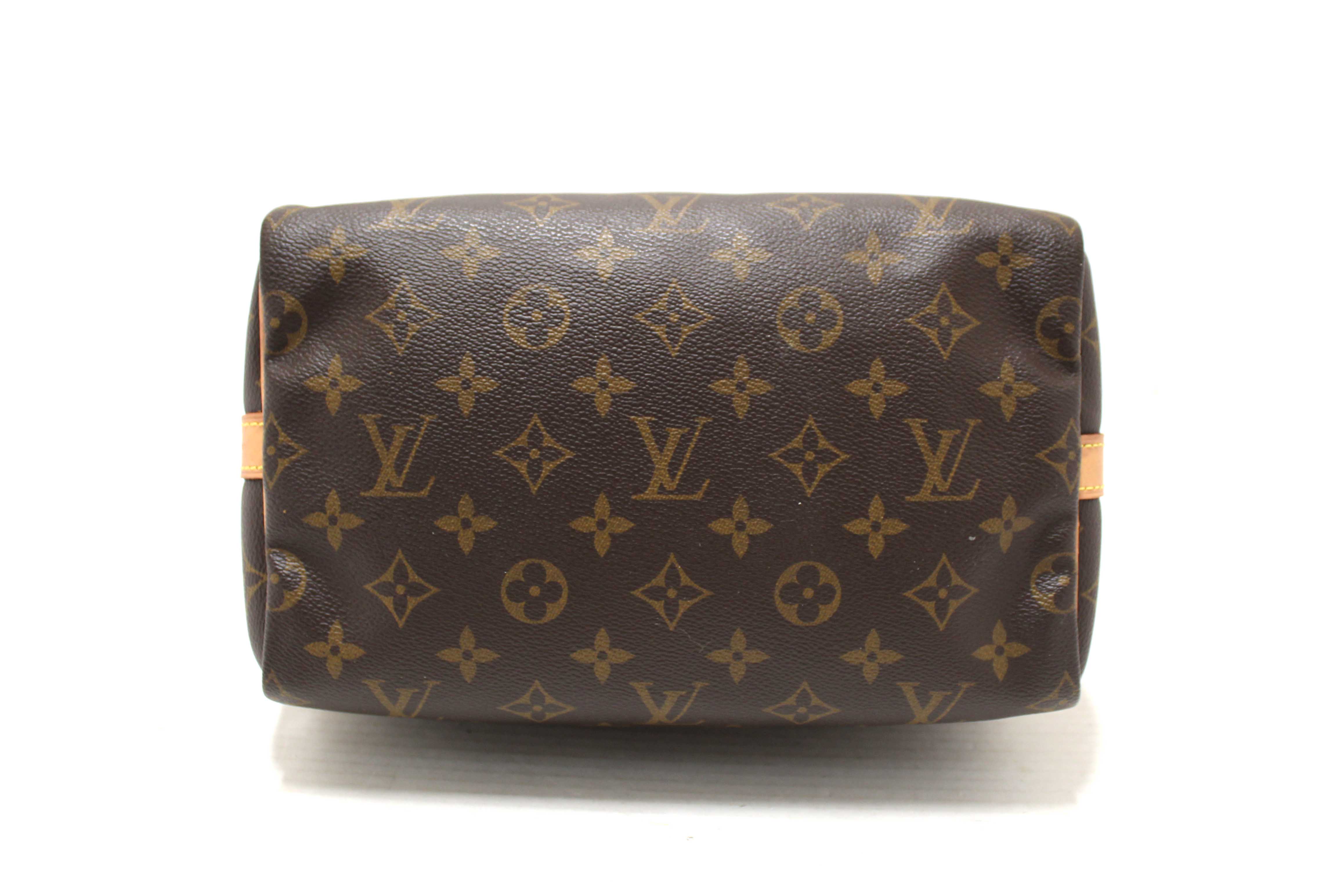Authentic Louis Vuitton Classic Monogram Speedy 25 Bandouliere Bag