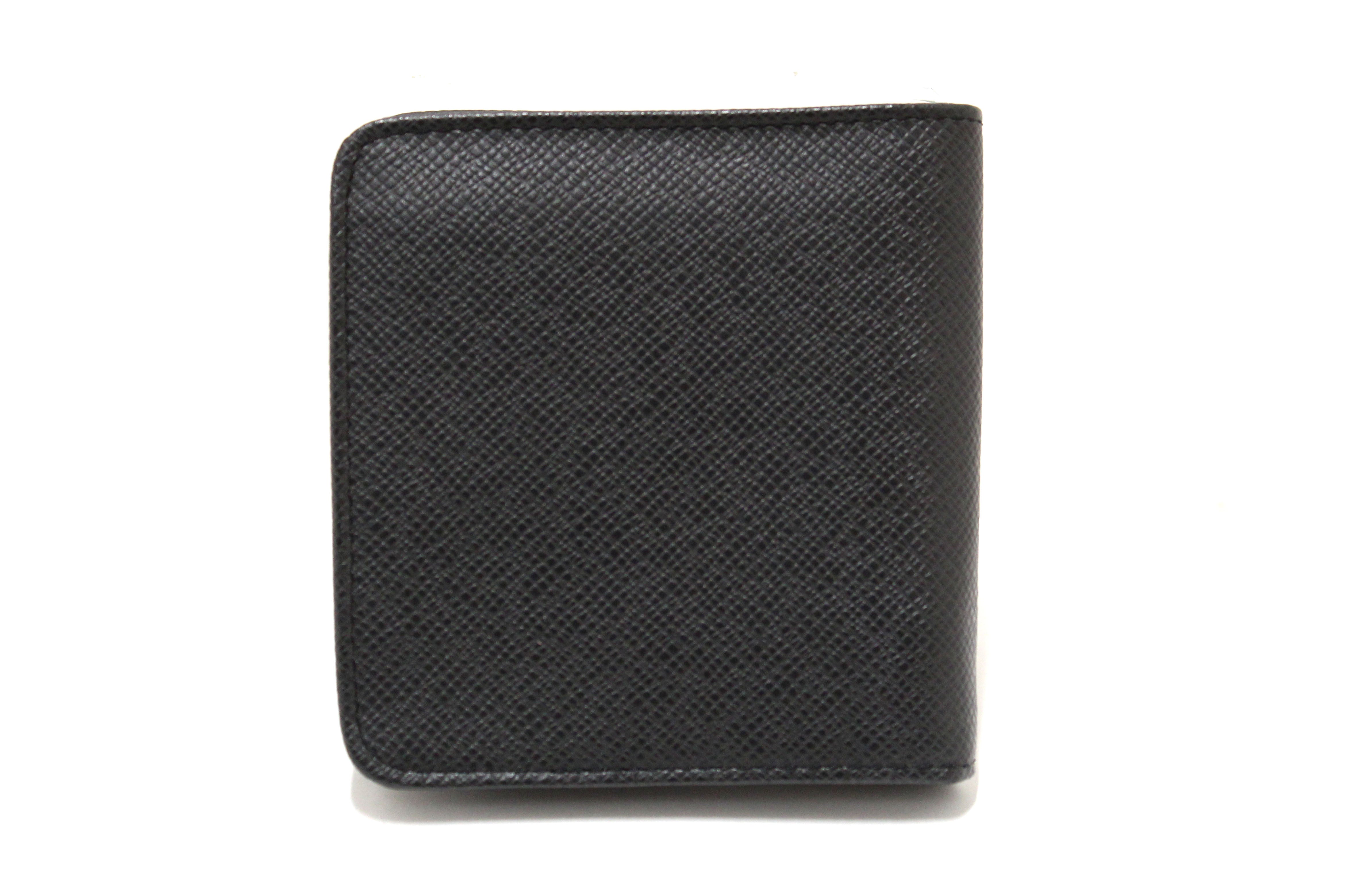 Authentic Louis Vuitton Black Taiga Leather Compact Zippy Men Wallet