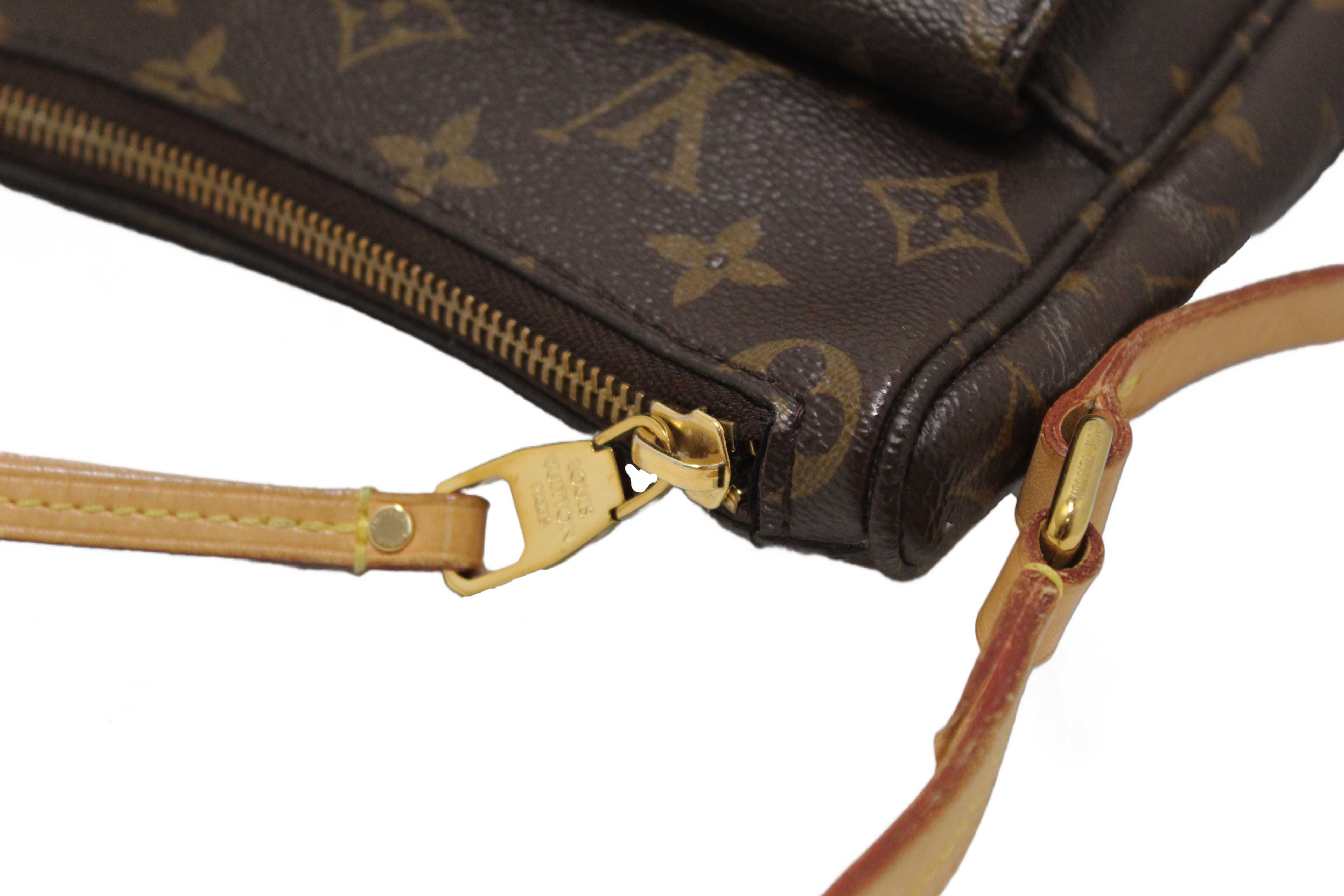 Authentic Louis Vuitton Classic Monogram Mabillon Messenger Bag