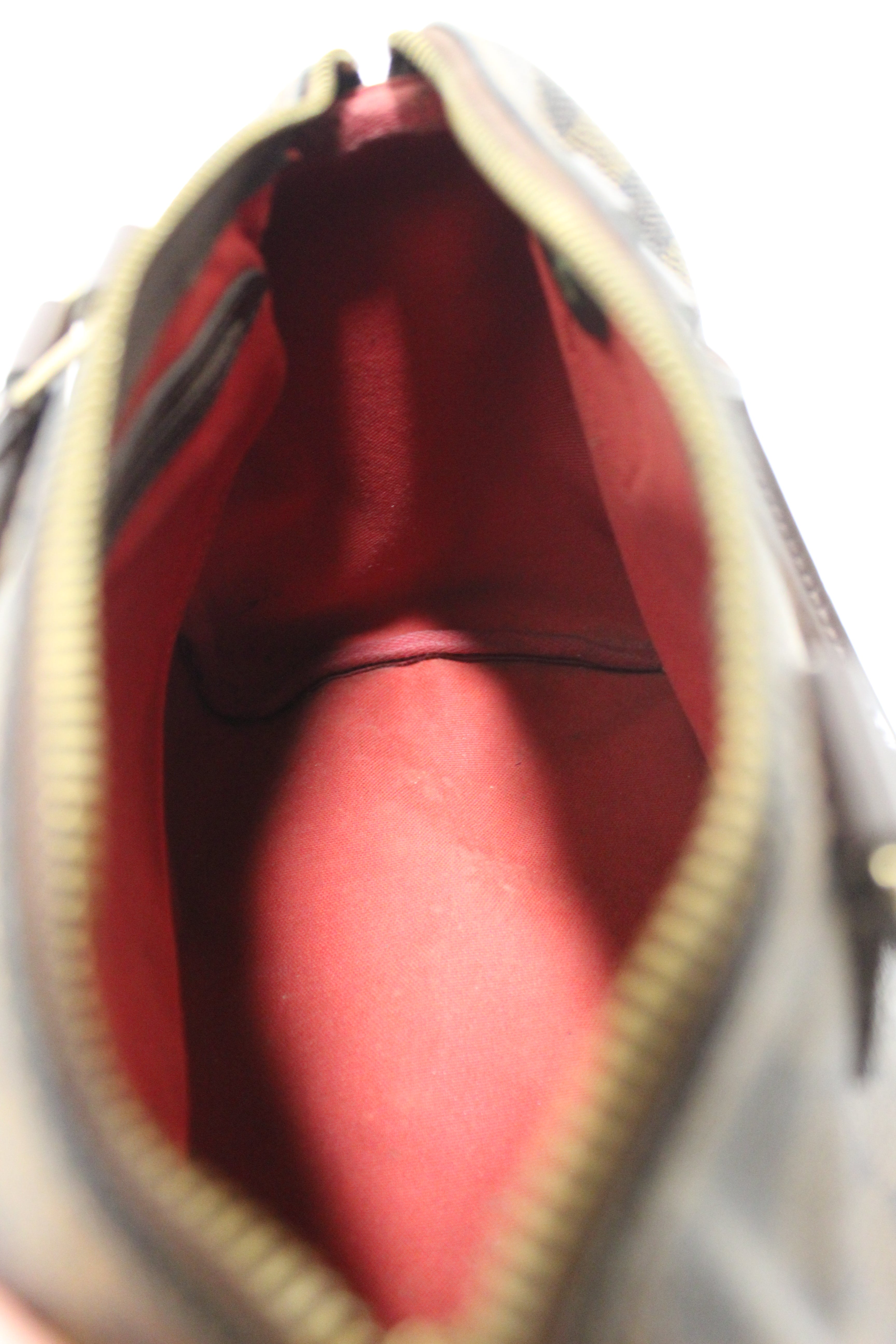 Authentic Louis Vuitton Damier Ebene Speedy 25 Hand Bag