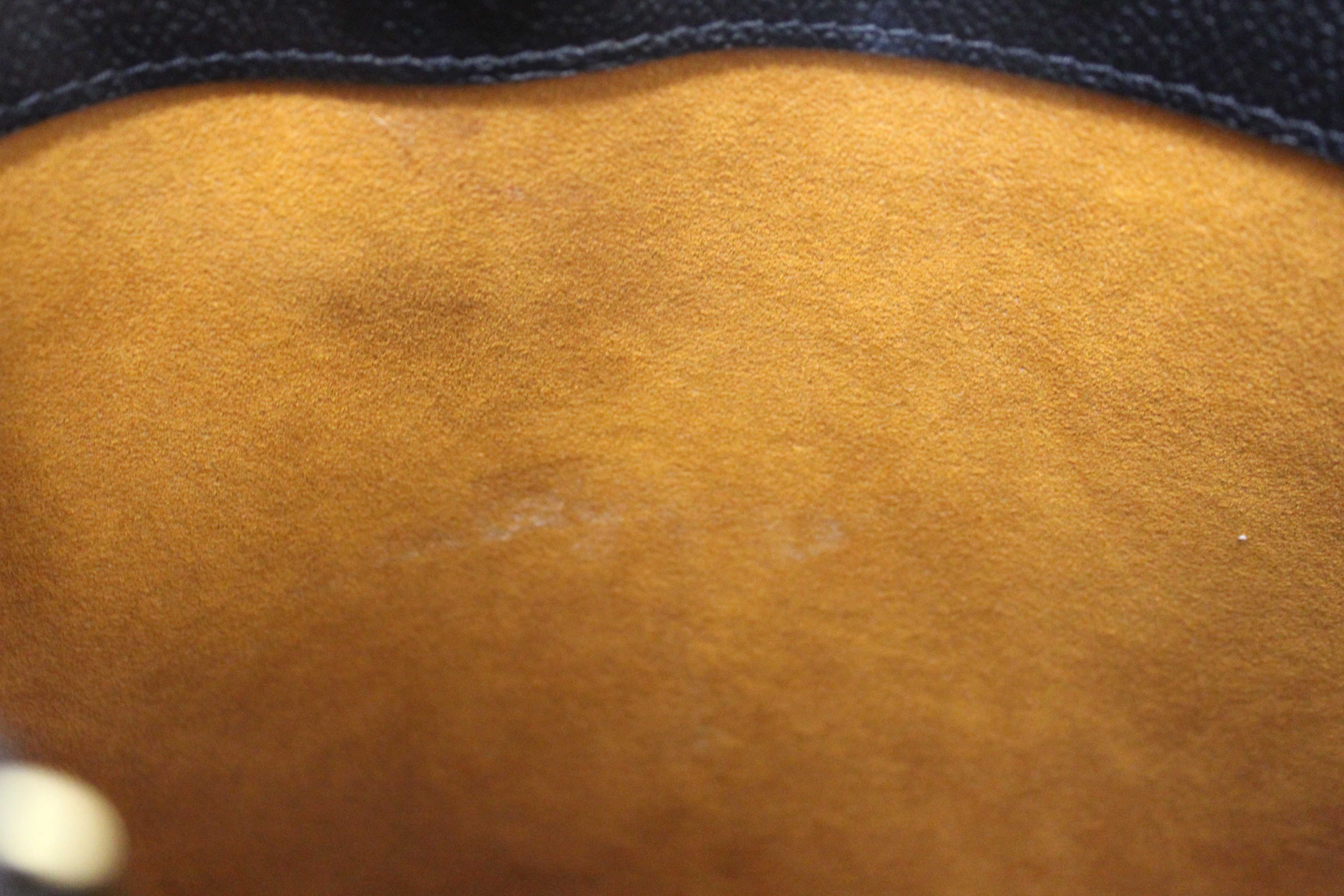 Authentic Louis Vuitton Monogram Empreinte Leather OnTheGo MM Tote bag