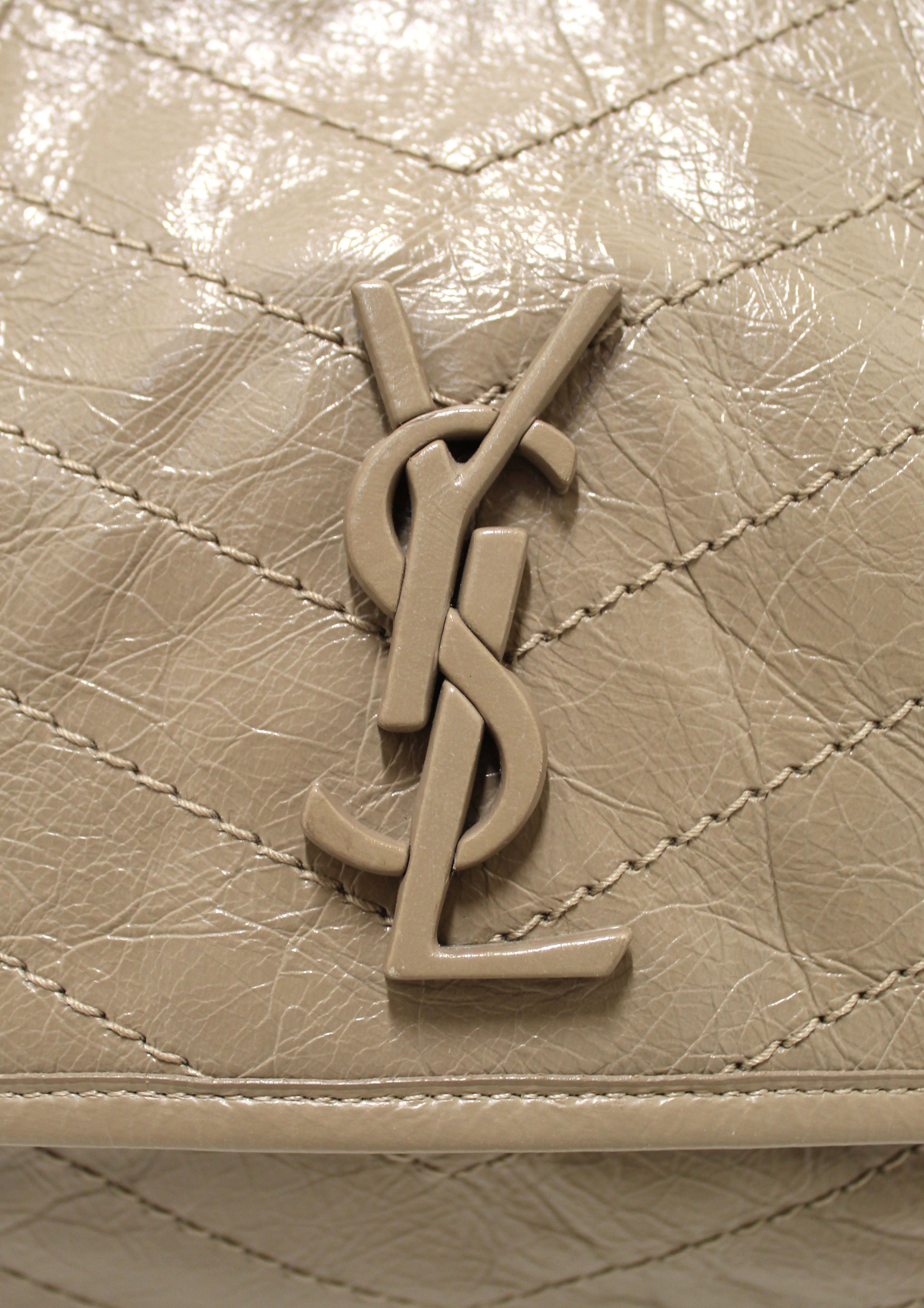 Authentic Yves Saint Laurent YSL Greyish Brown Chevron Quilted Vinatge Leather Medium Niki Bag