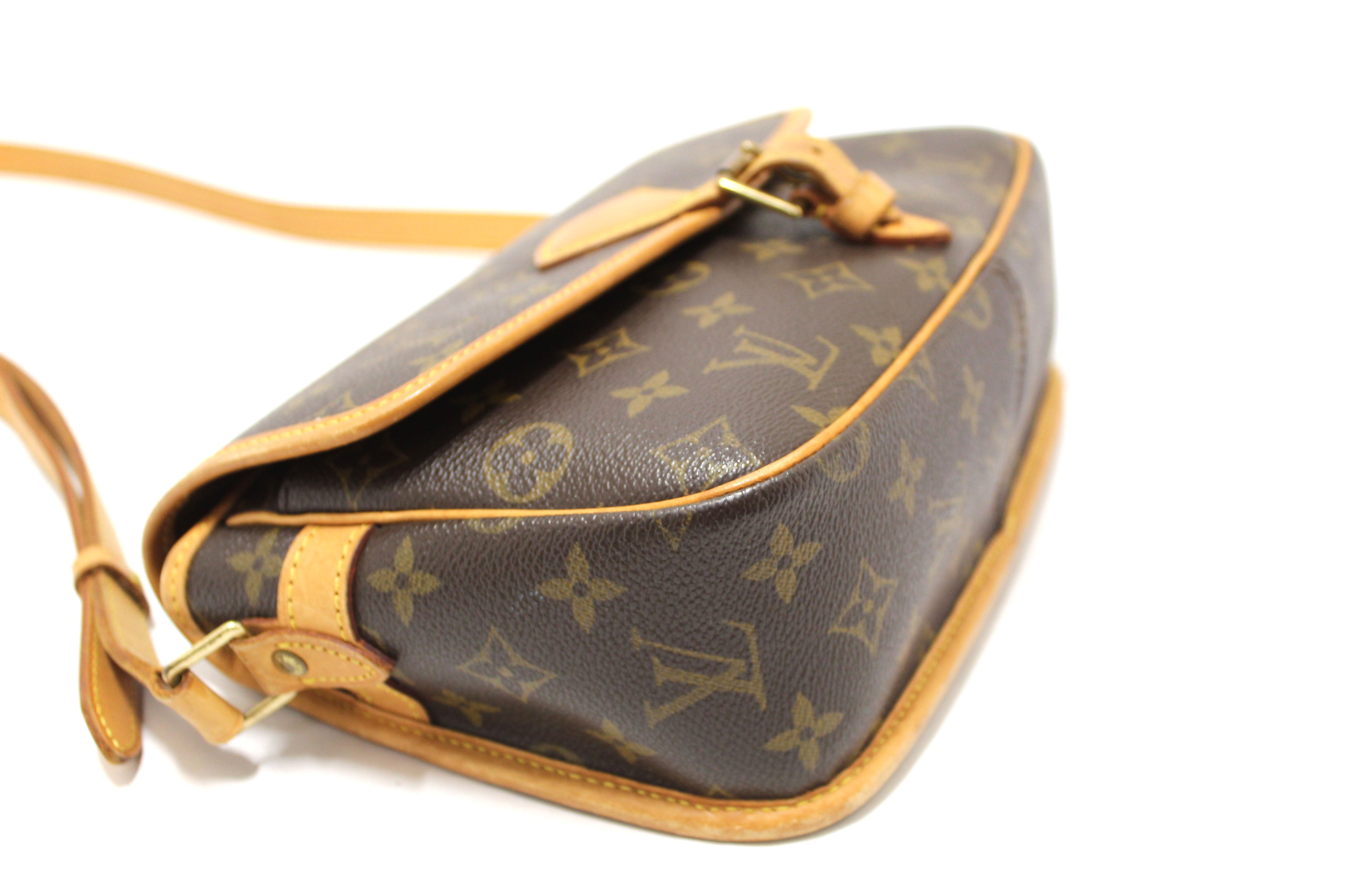 Authentic Louis Vuitton Classic Monogram Sologne Messenger Bag