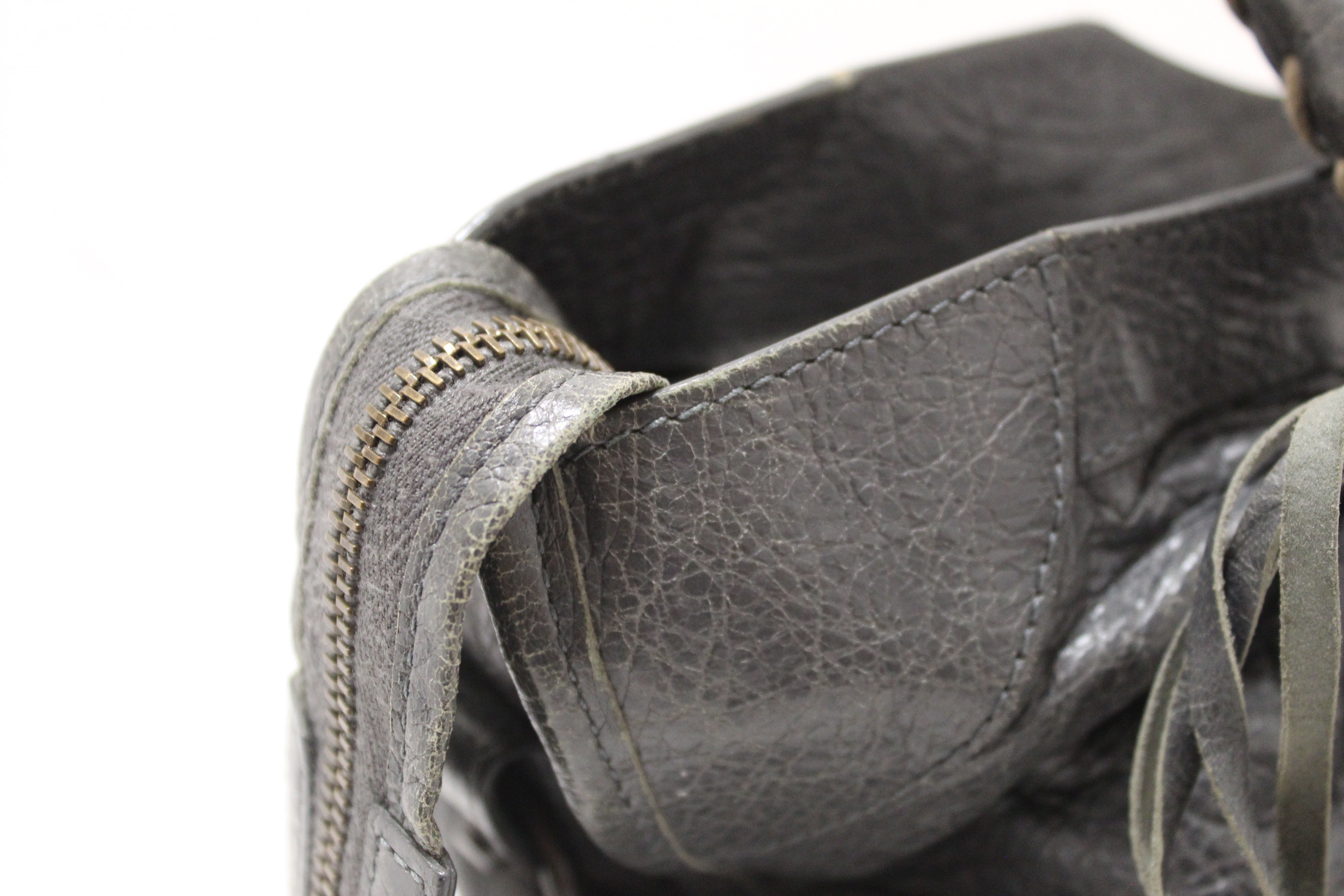 Authentic Balenciaga Grey Classic City Lambskin Leather Shoulder Bag