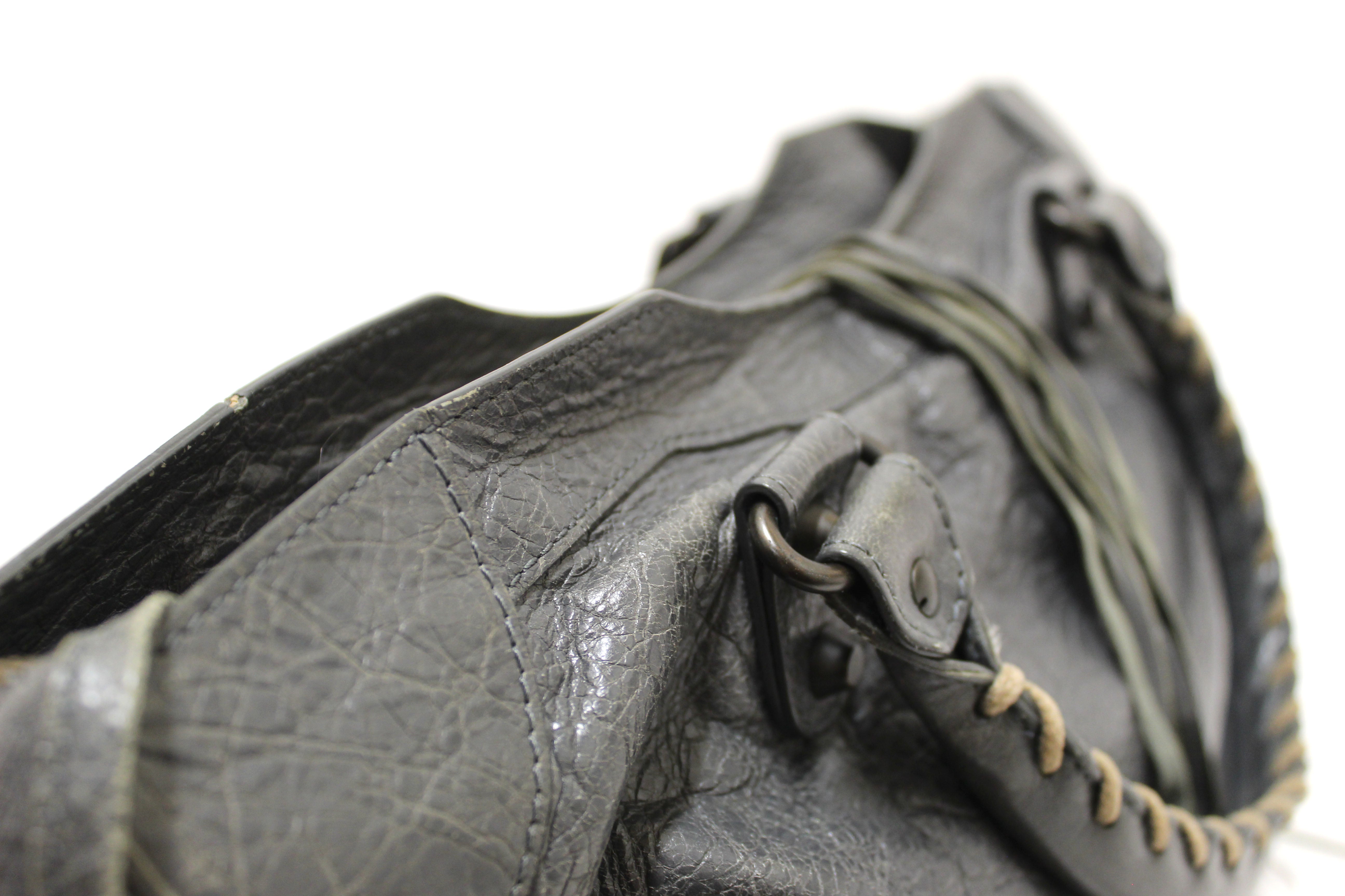 Authentic Balenciaga Grey Classic City Lambskin Leather Shoulder Bag