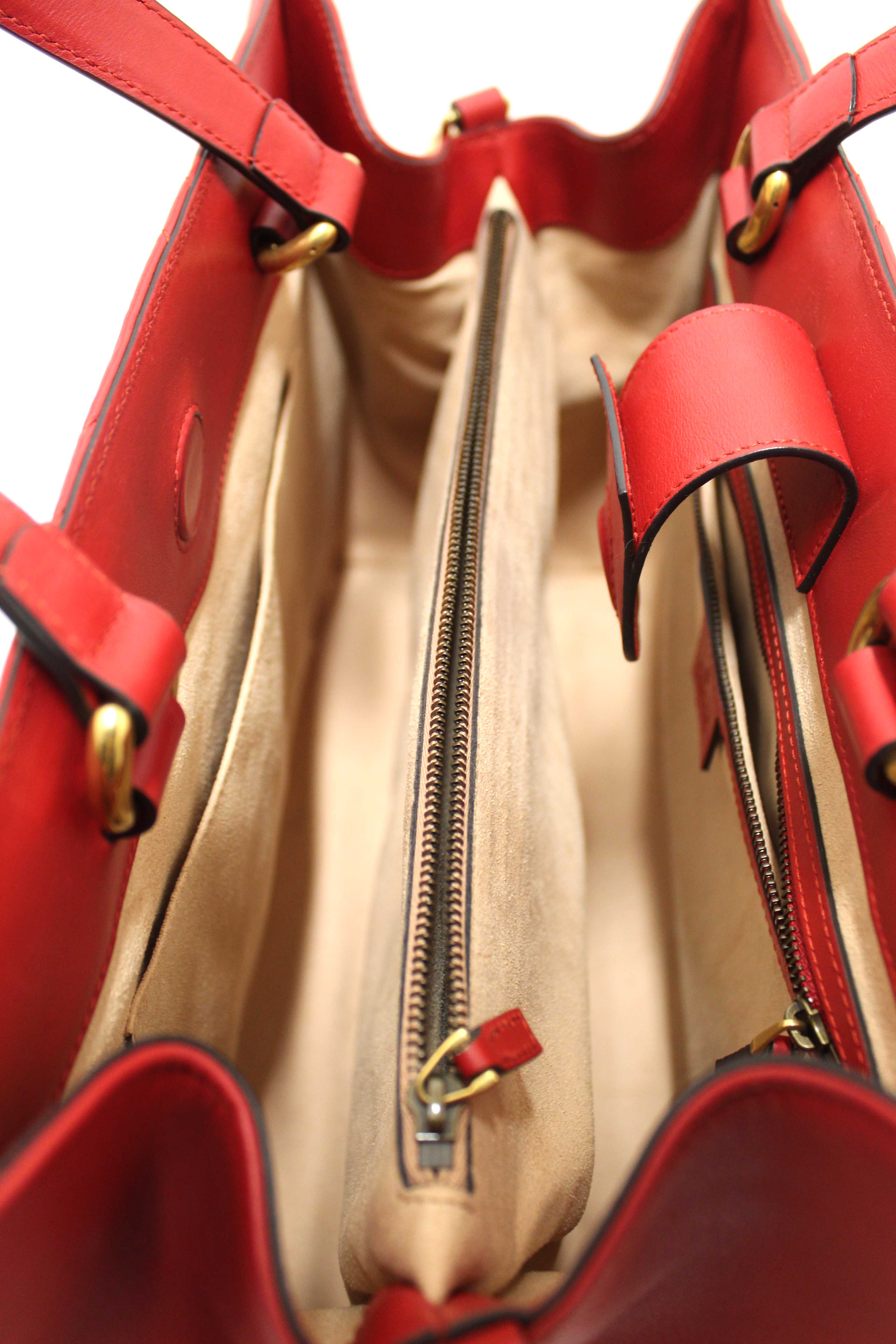 Authentic Gucci Red Hibiscus Red Calfskin Matelasse GG Marmont Medium Top Handle Shoulder Bag