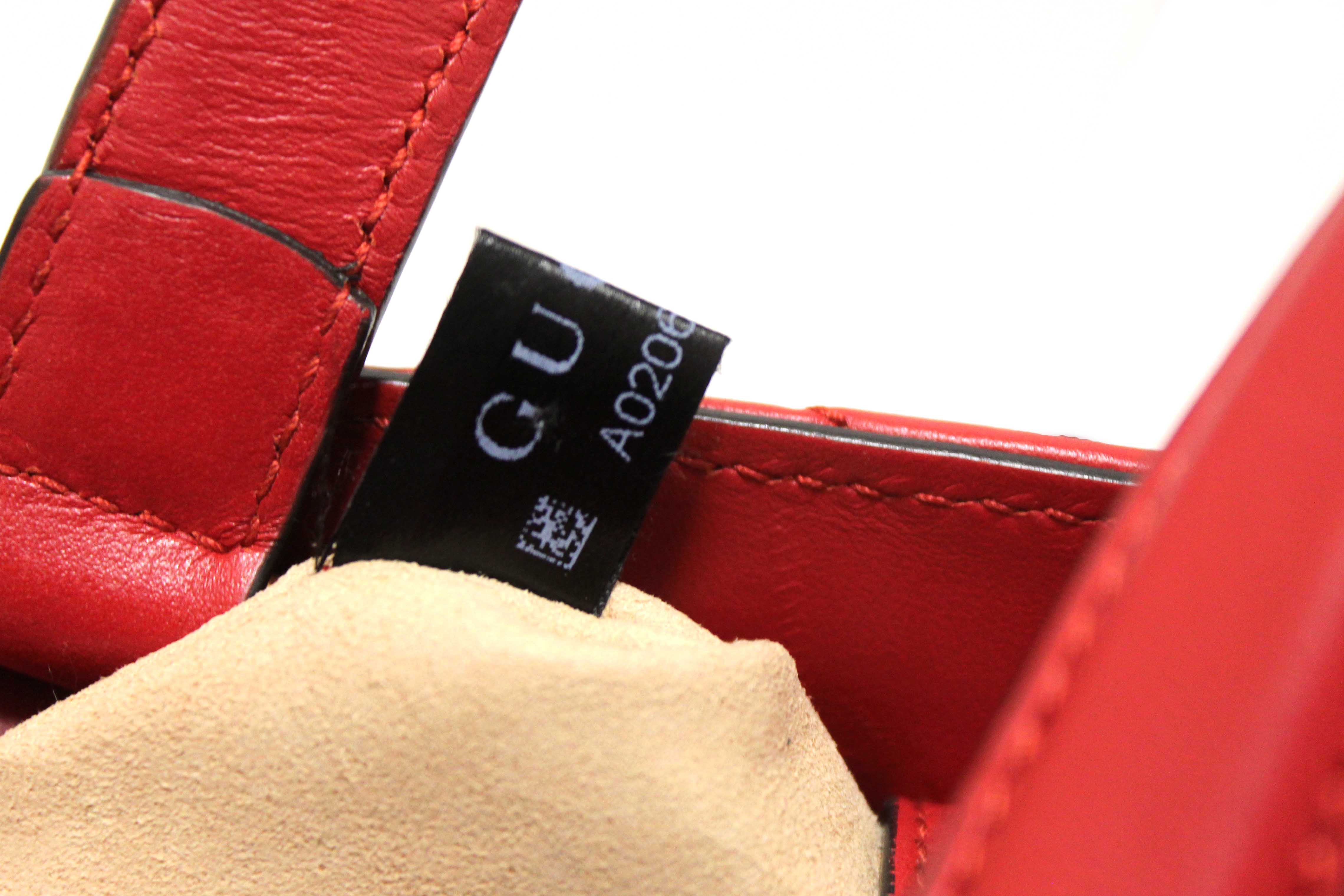 Authentic Gucci Red Hibiscus Red Calfskin Matelasse GG Marmont Medium Top Handle Shoulder Bag