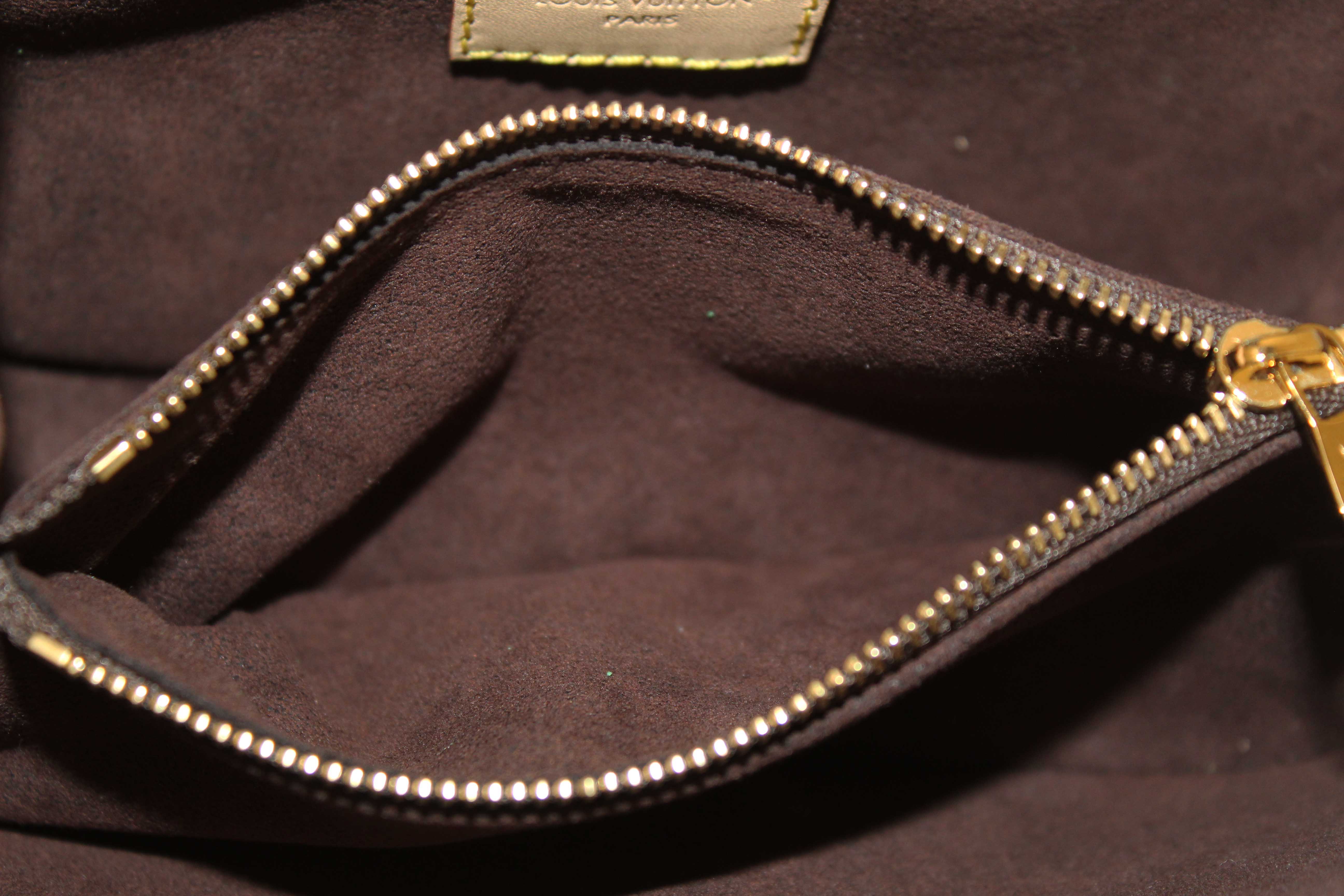 Authentic NEW Louis Vuitton Monogram Pochette Metis East West Messenger Crossbody Bag