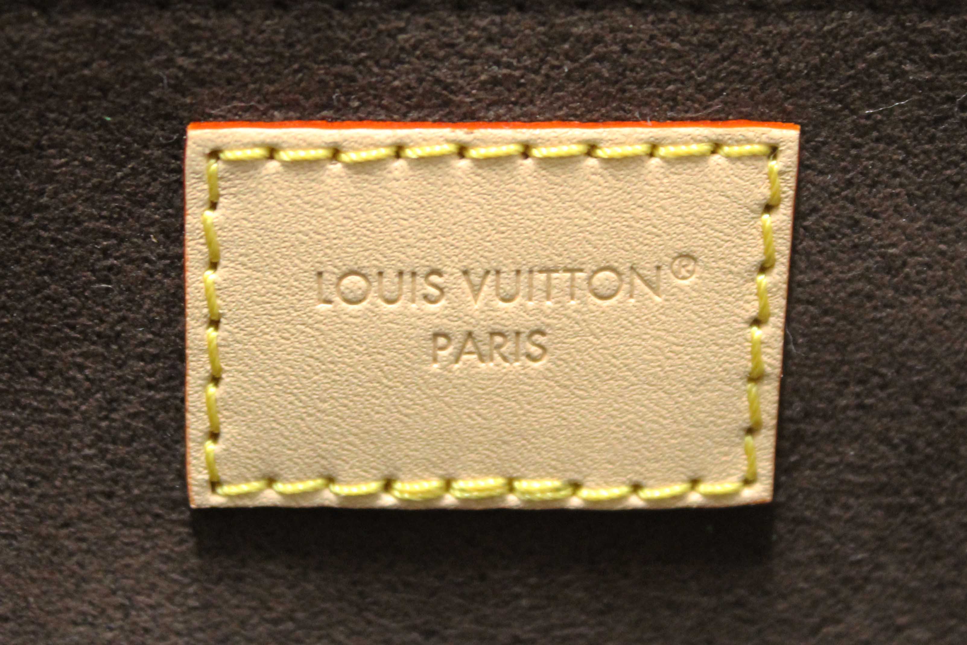 Authentic NEW Louis Vuitton Monogram Pochette Metis East West Messenger Crossbody Bag