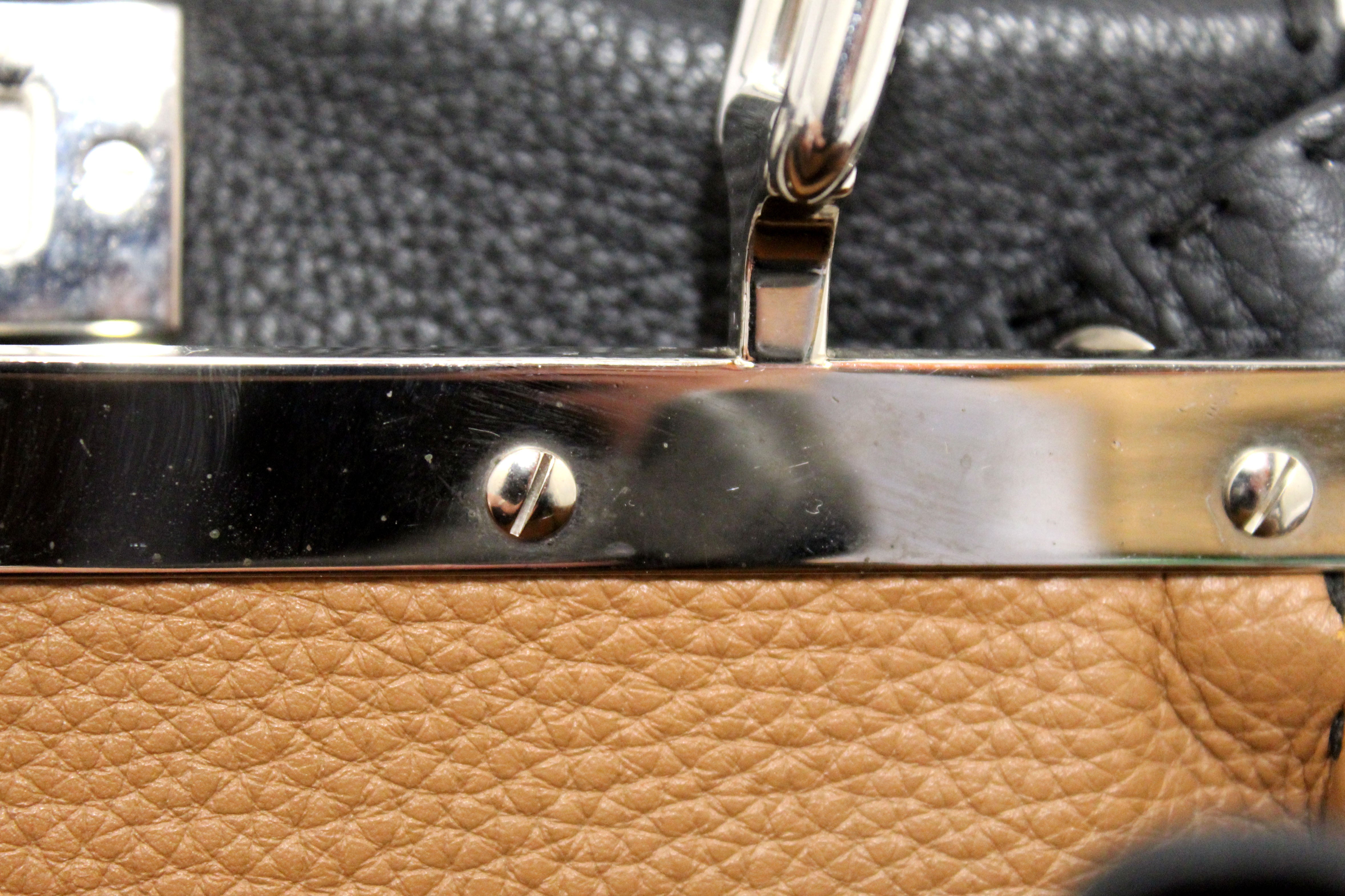 Authentic Fendi Black Cuoio Romano Leather Selleria Medium Peekaboo Iconic Satchel Bag