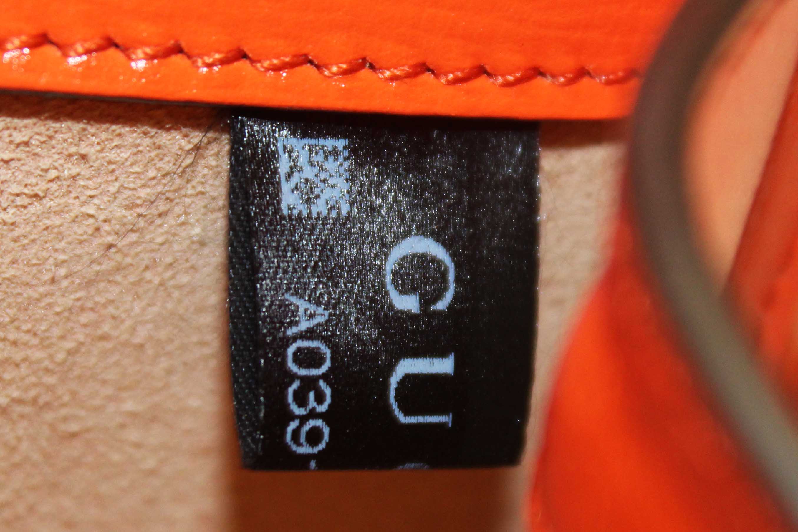 Authentic Gucci Orange Azalea Calfskin Web Monochrome Mini Horsebit 1955 Chain Shoulder Bag