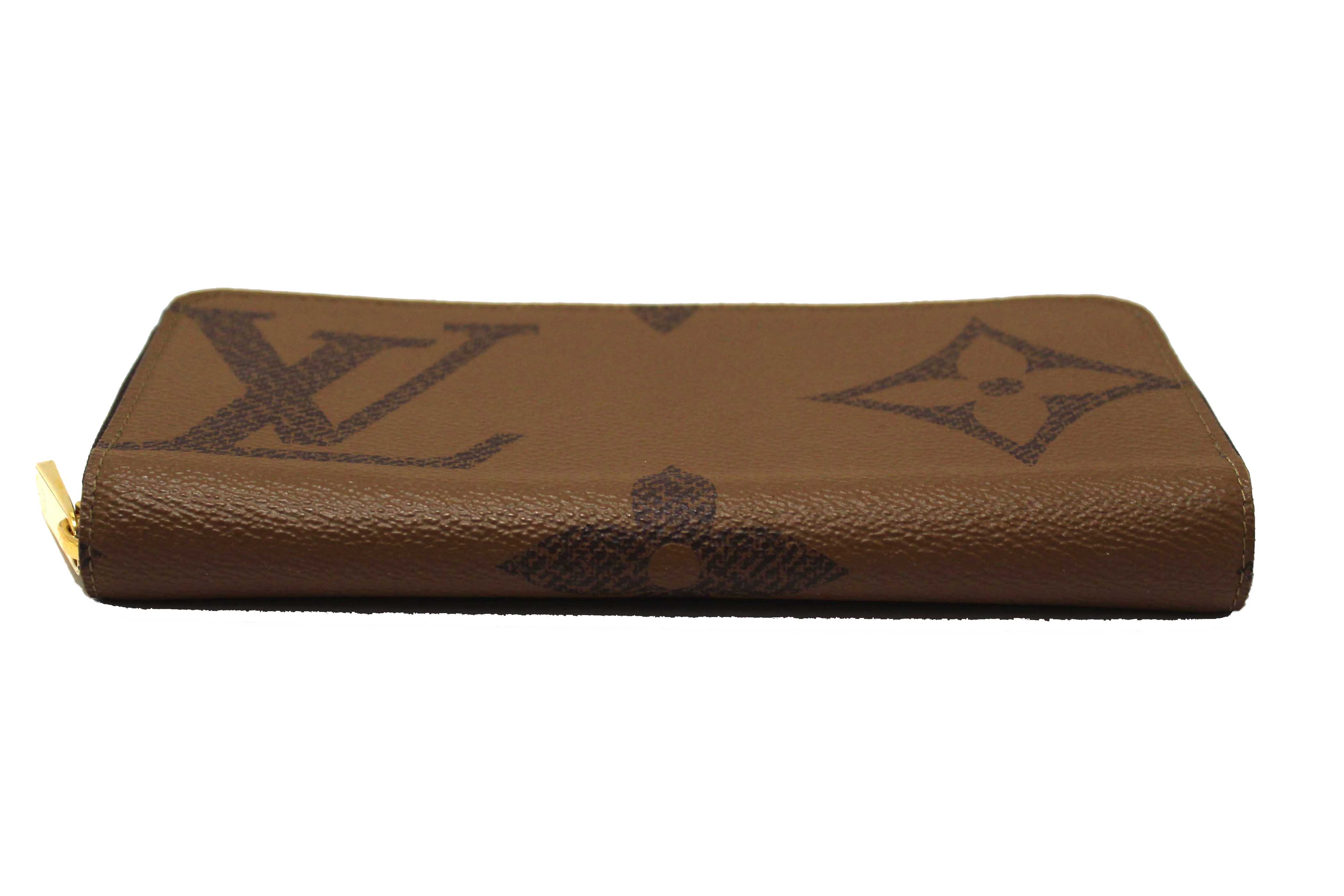 Authentic Louis Vuitton Giant Monogram Reverse Canvas Zippy Wallet