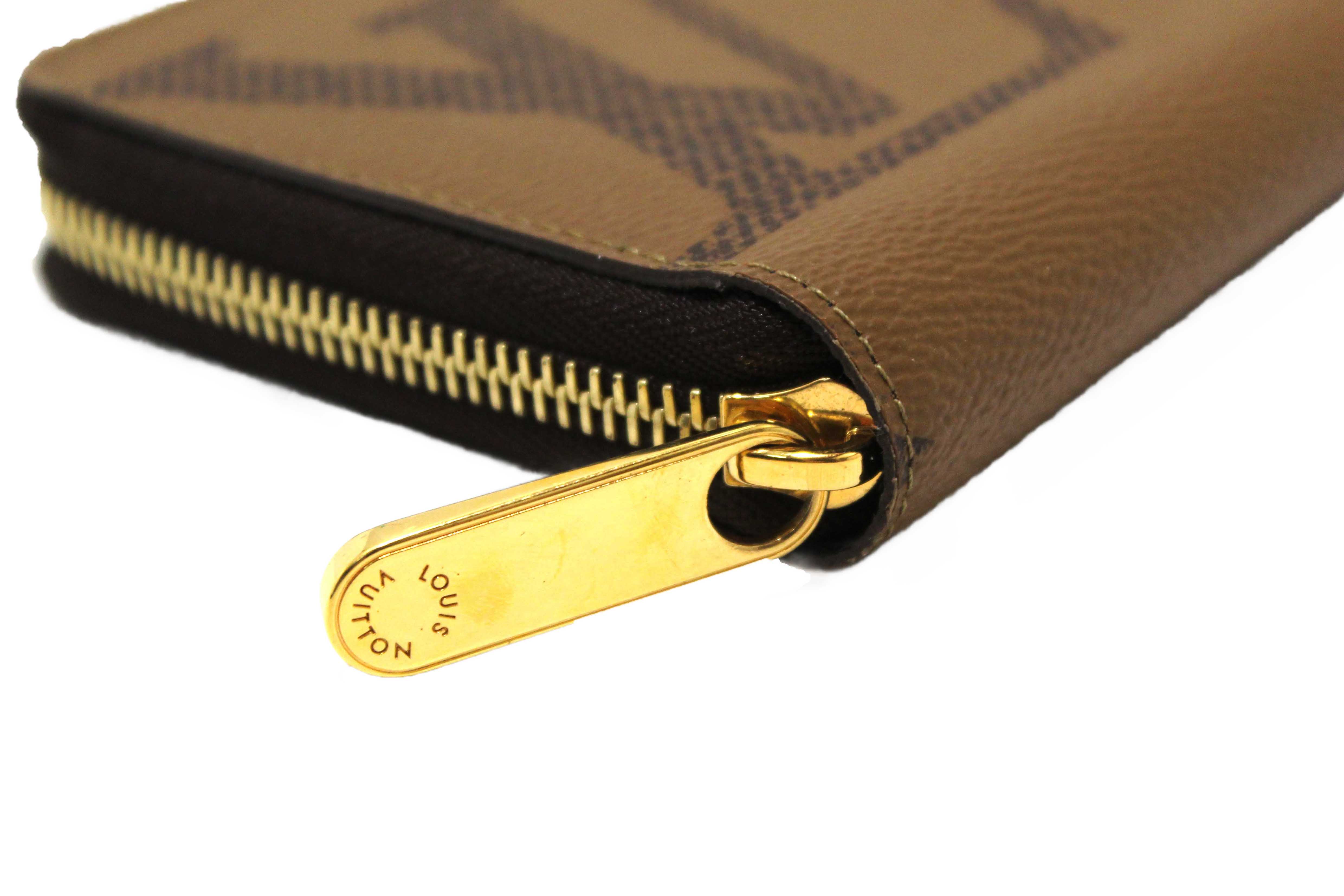 Authentic Louis Vuitton Giant Monogram Reverse Canvas Zippy Wallet