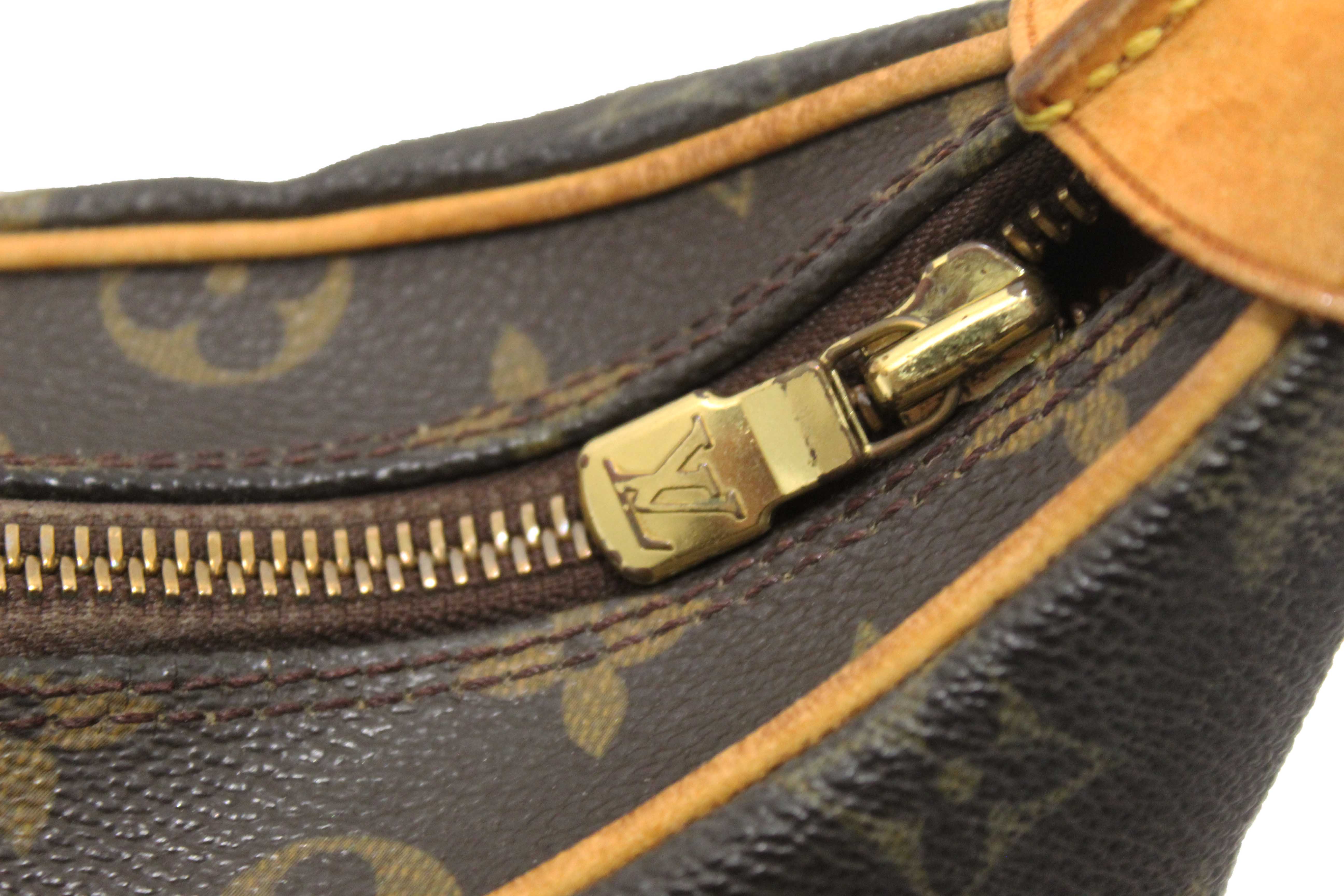 Authentic Louis Vuitton Classic Monogram Boulogne 30 Shoulder Bag
