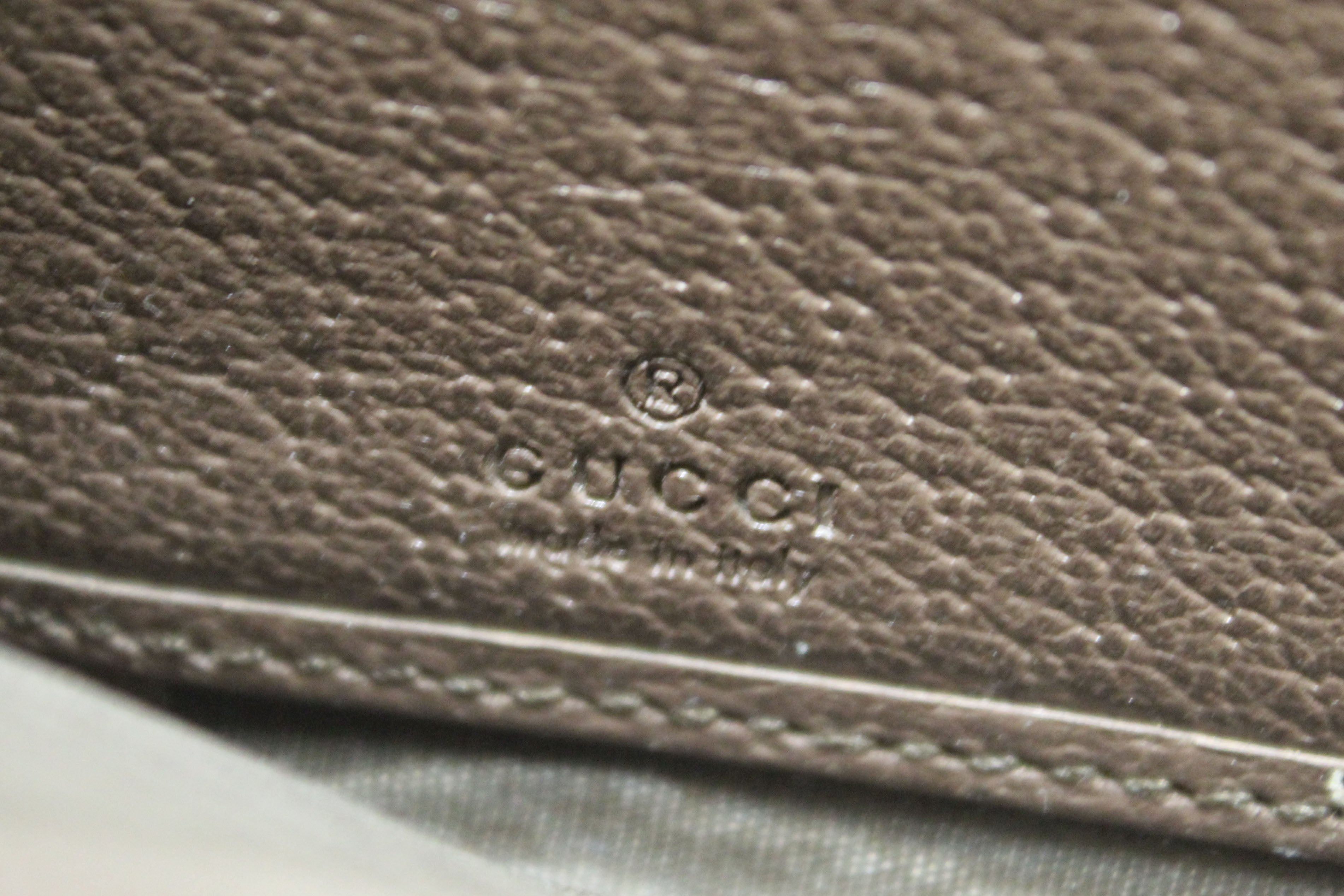 Authentic Gucci GG Supreme Ophidia Zip Around Wallet 523154