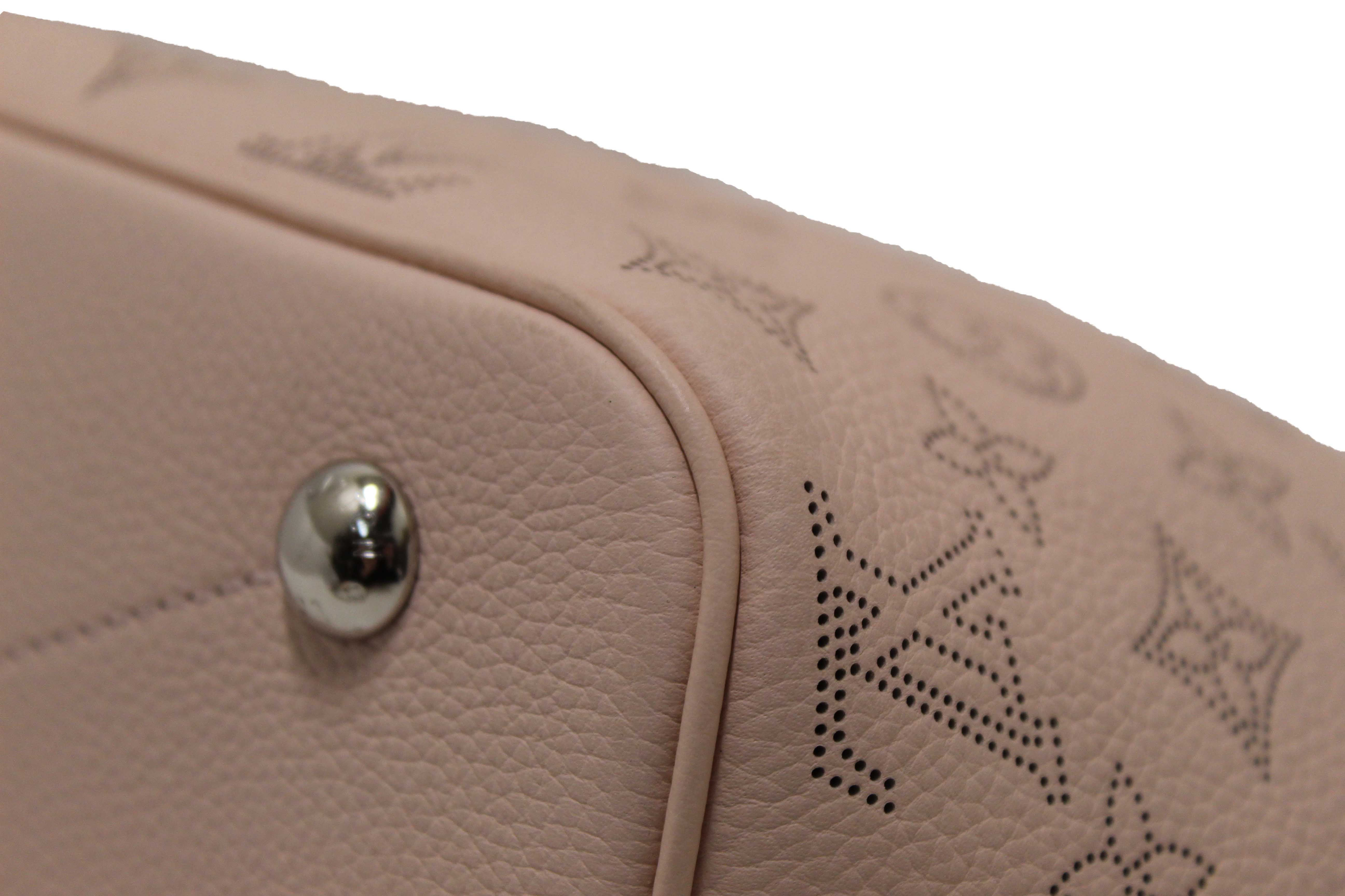 Authentic Louis Vuitton Pink Jasmin Mahina Perforated Calfskin Leather Blossom PM Handbag