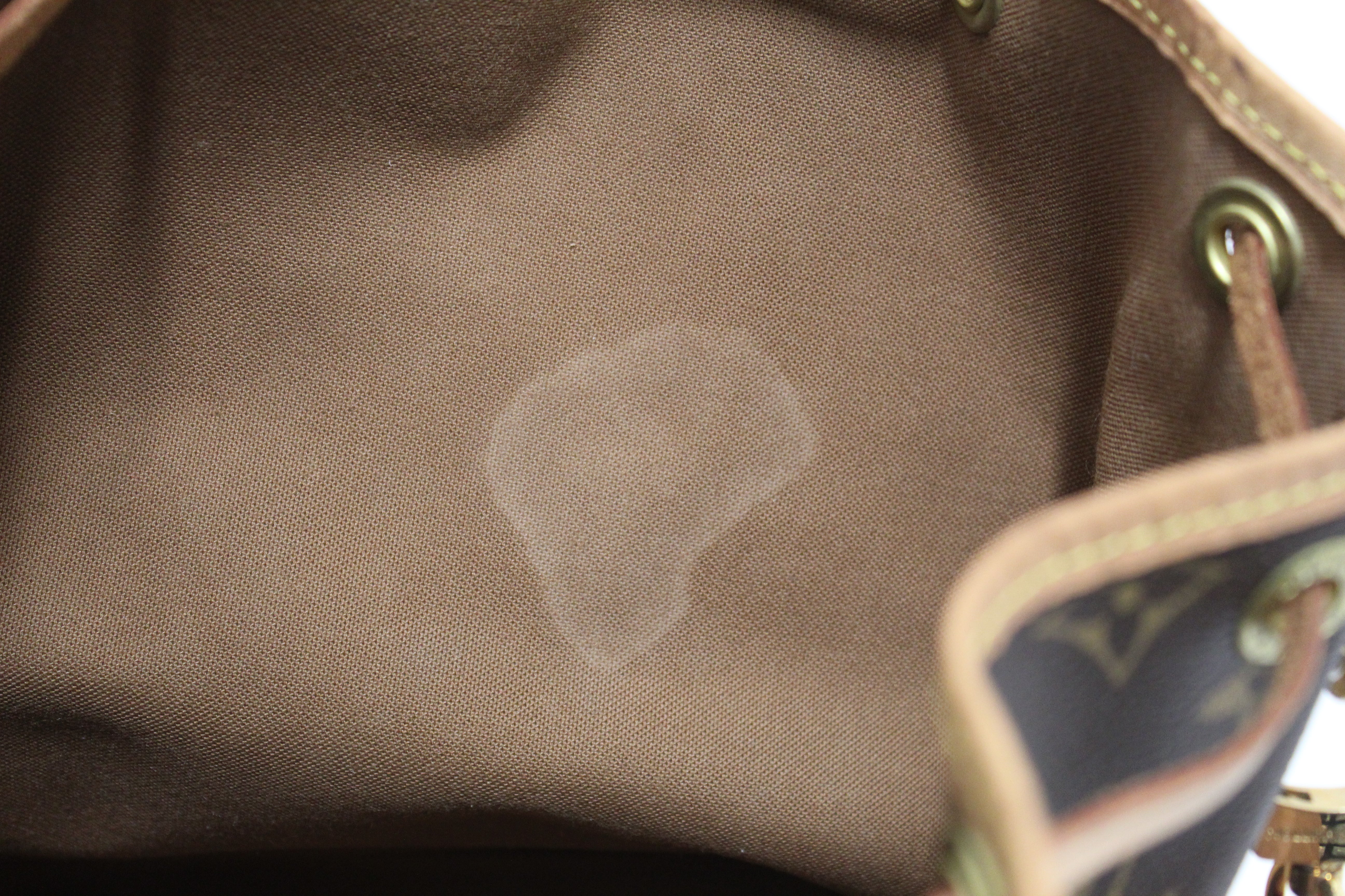 Authentic Louis Vuitton Classic Monogram Petit Noé Bucket Bag