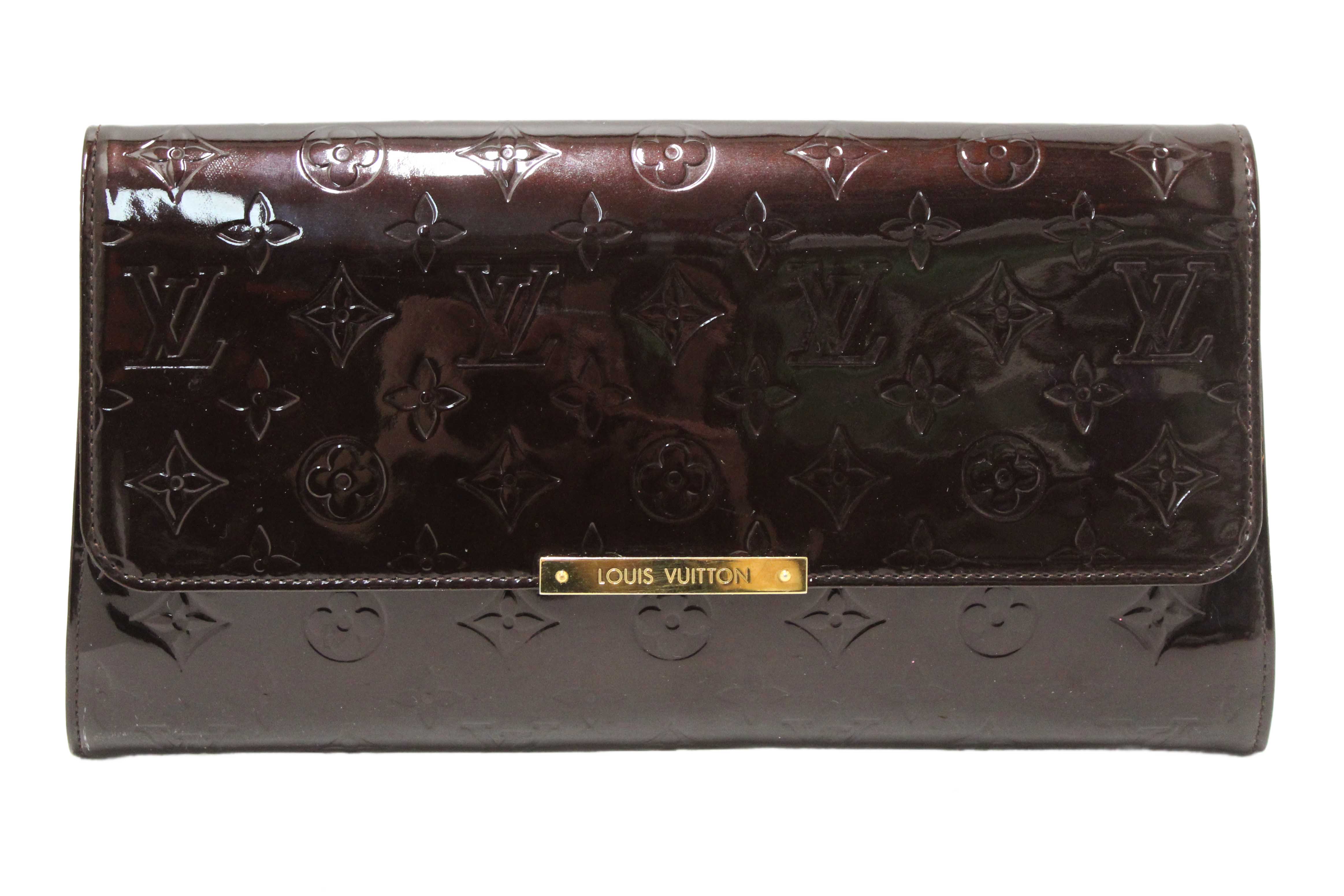 Authentic Louis Vuitton Amarante Monogram Vernis Leather Robertson Clutch