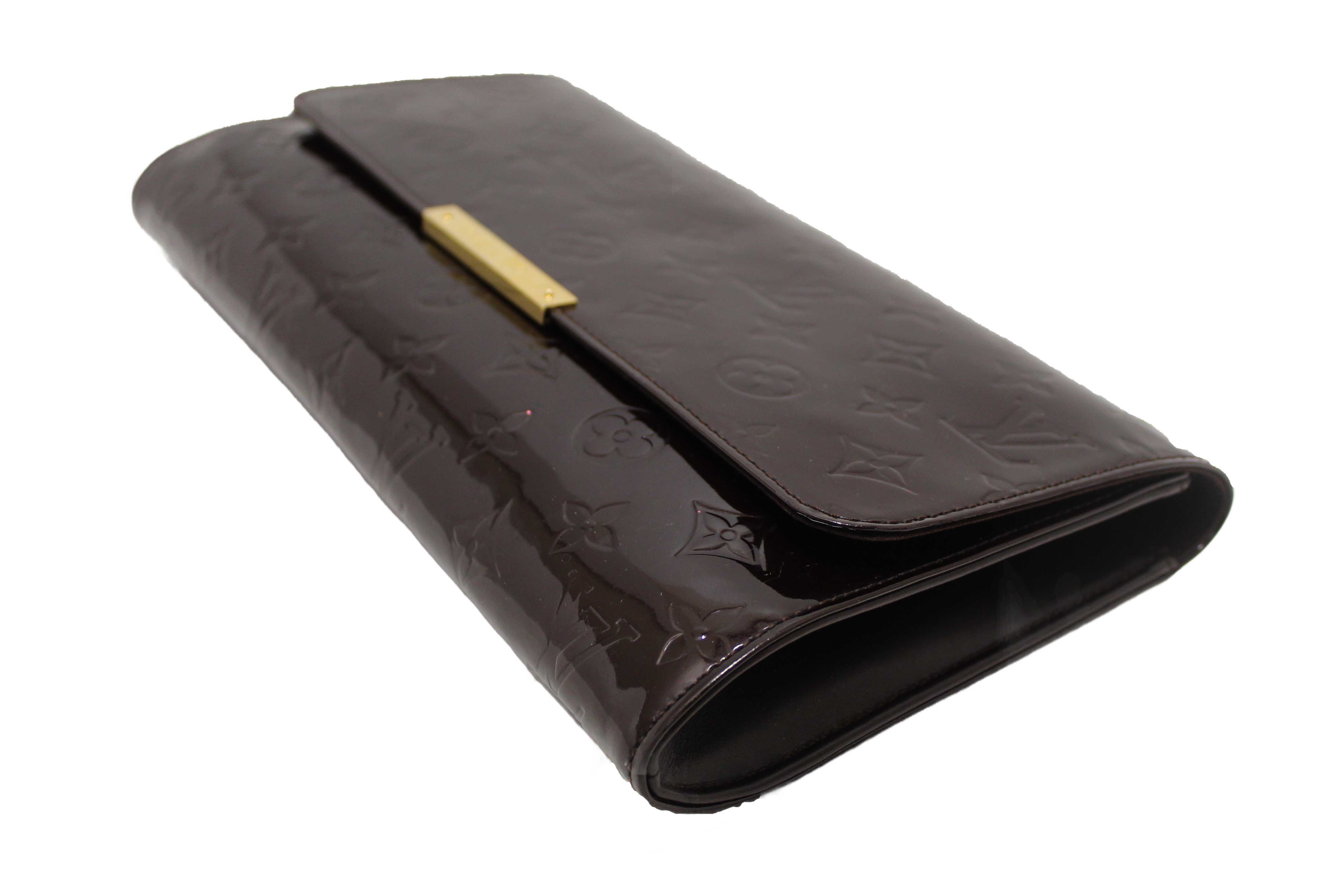 Authentic Louis Vuitton Amarante Monogram Vernis Leather Robertson Clutch