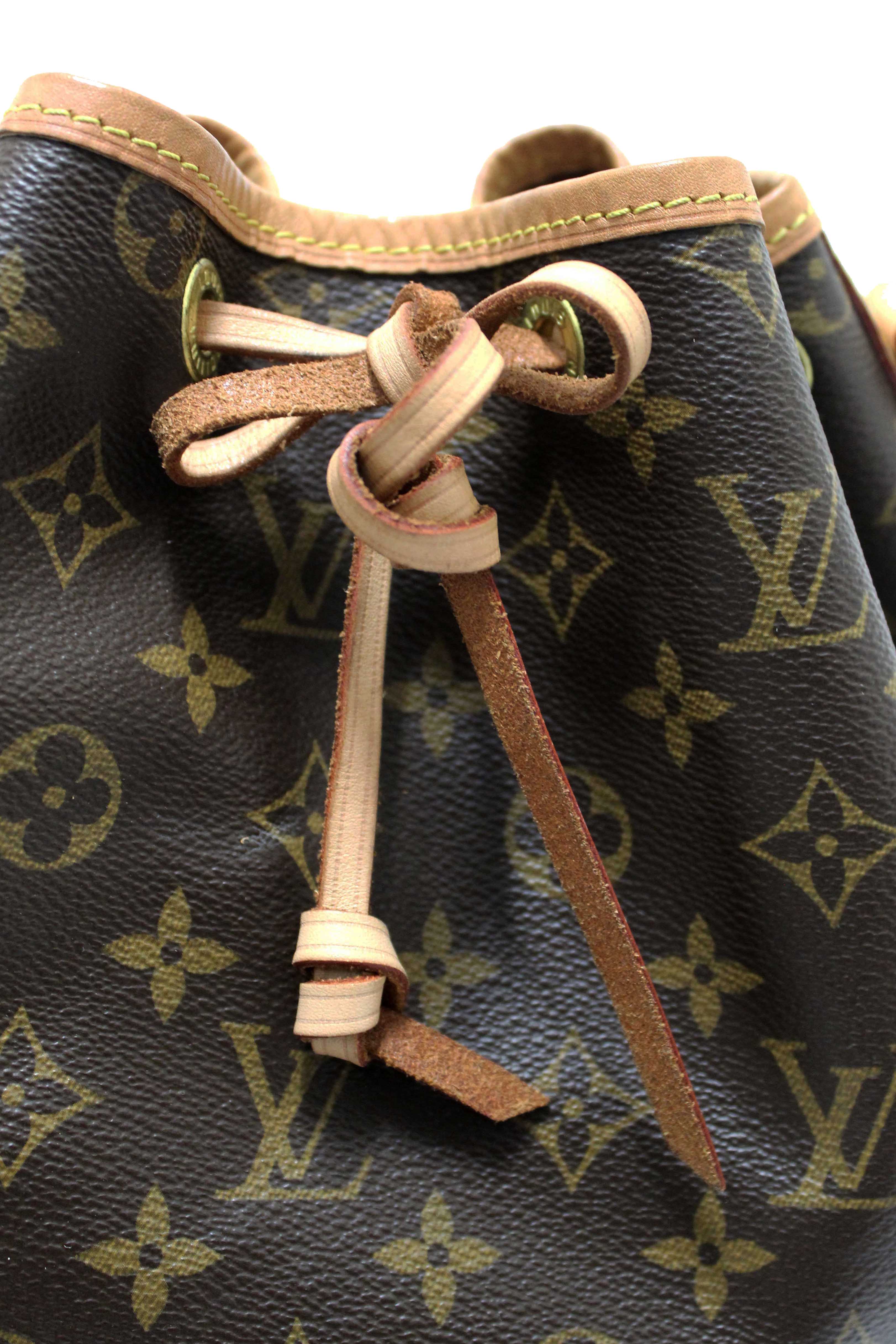 Authentic Louis Vuitton Classic Monogram Petit Noé Bucket Bag